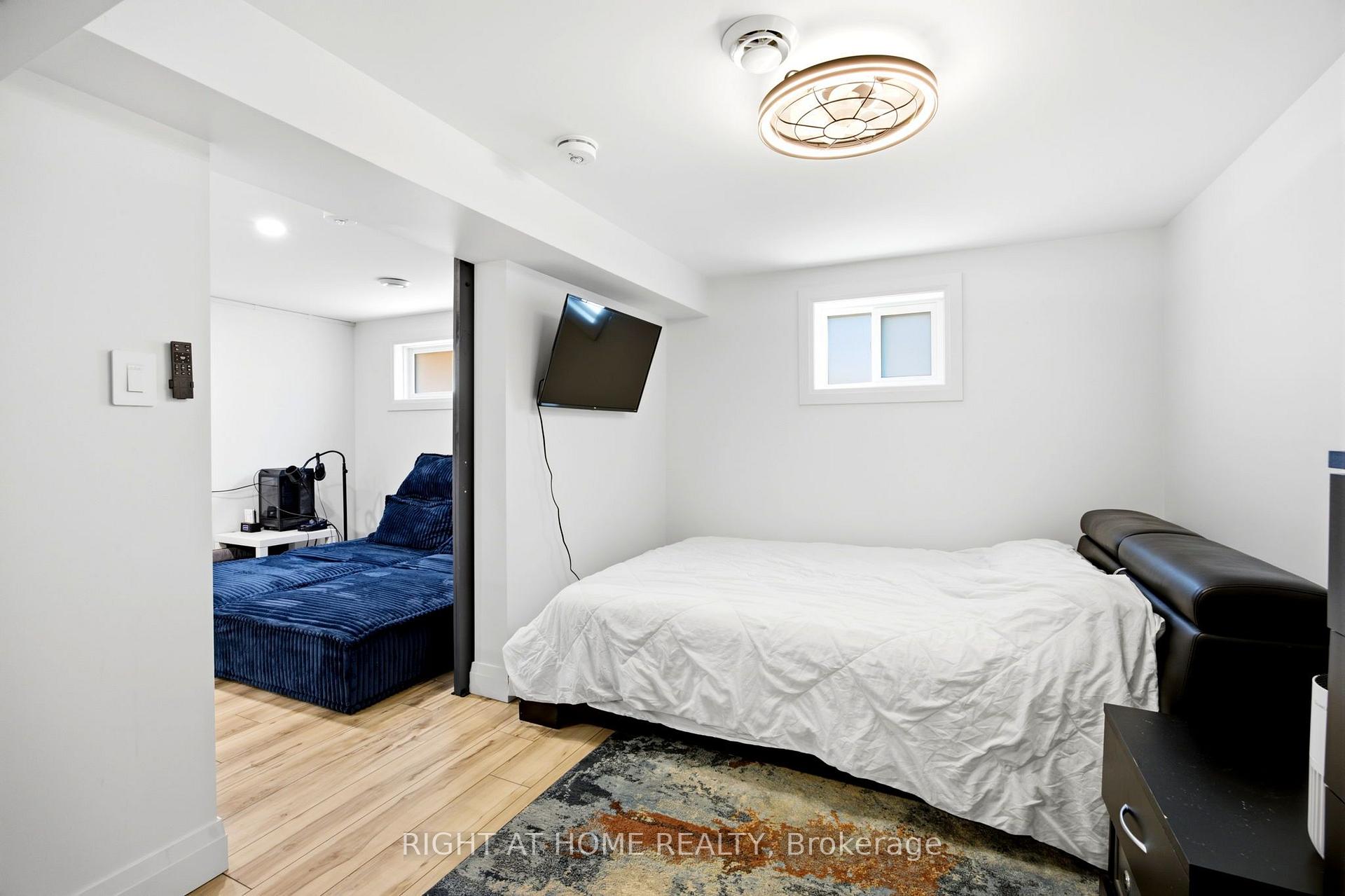 Photo 40 of 560 Tennyson Avenue, Oshawa, Donevan — HOMEH