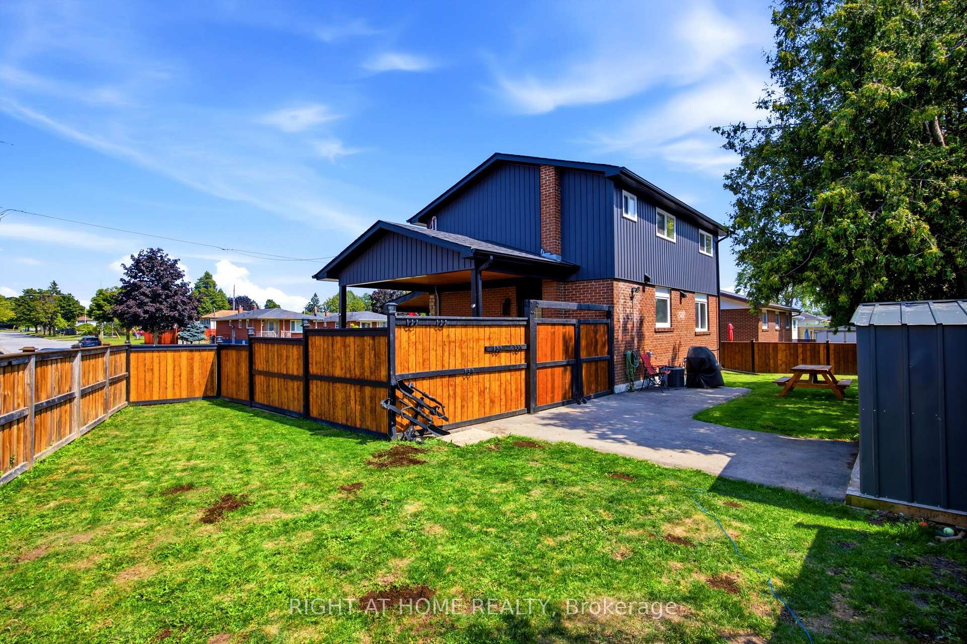 Photo 47 of 560 Tennyson Avenue, Oshawa, Donevan — HOMEH