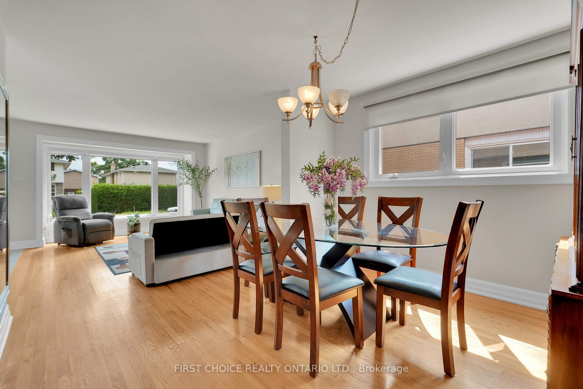 Photo 9 of 1442 Claymor Avenue, Ottawa, Carleton Square — HOMEH