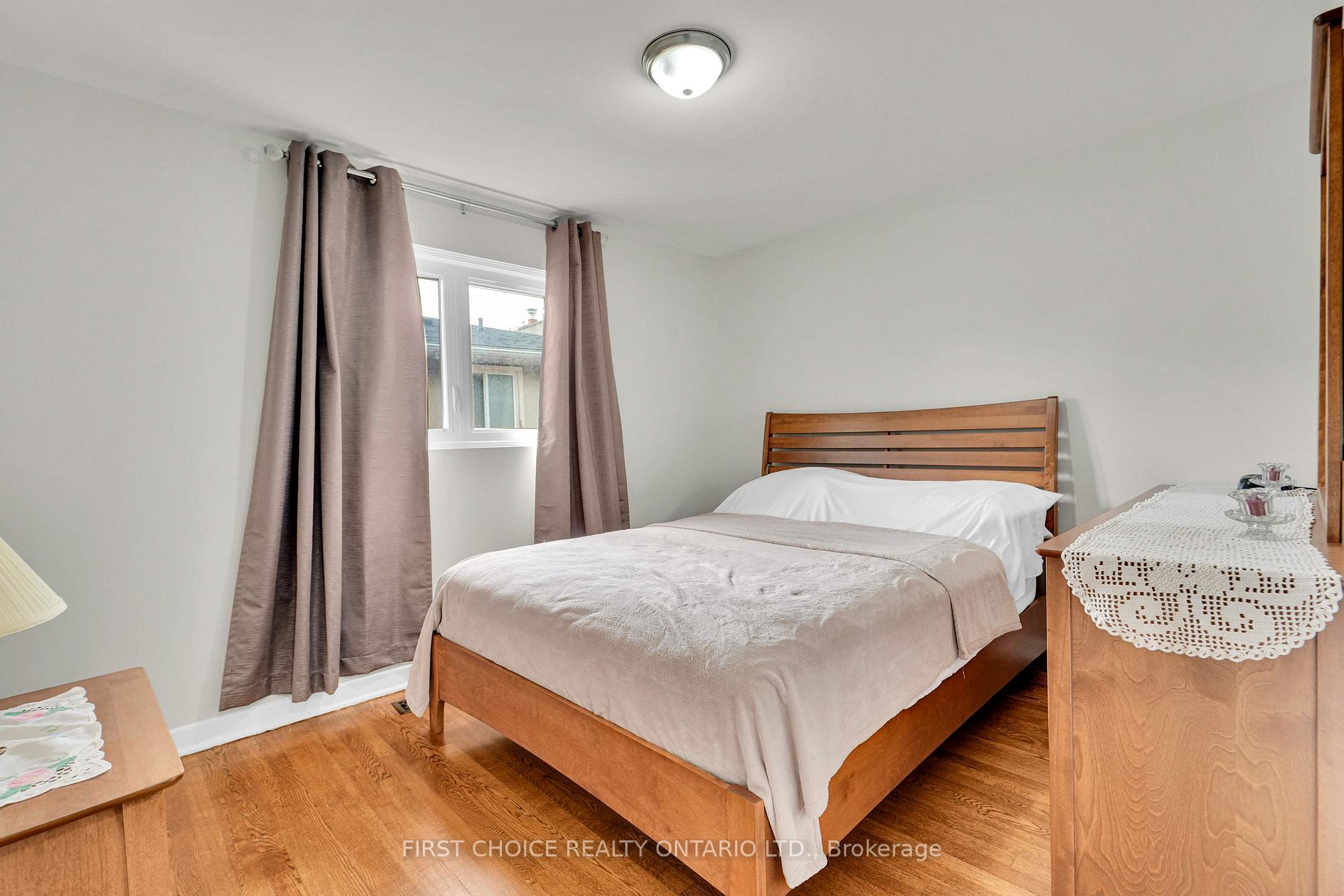 Photo 21 of 1442 Claymor Avenue, Ottawa, Carleton Square — HOMEH