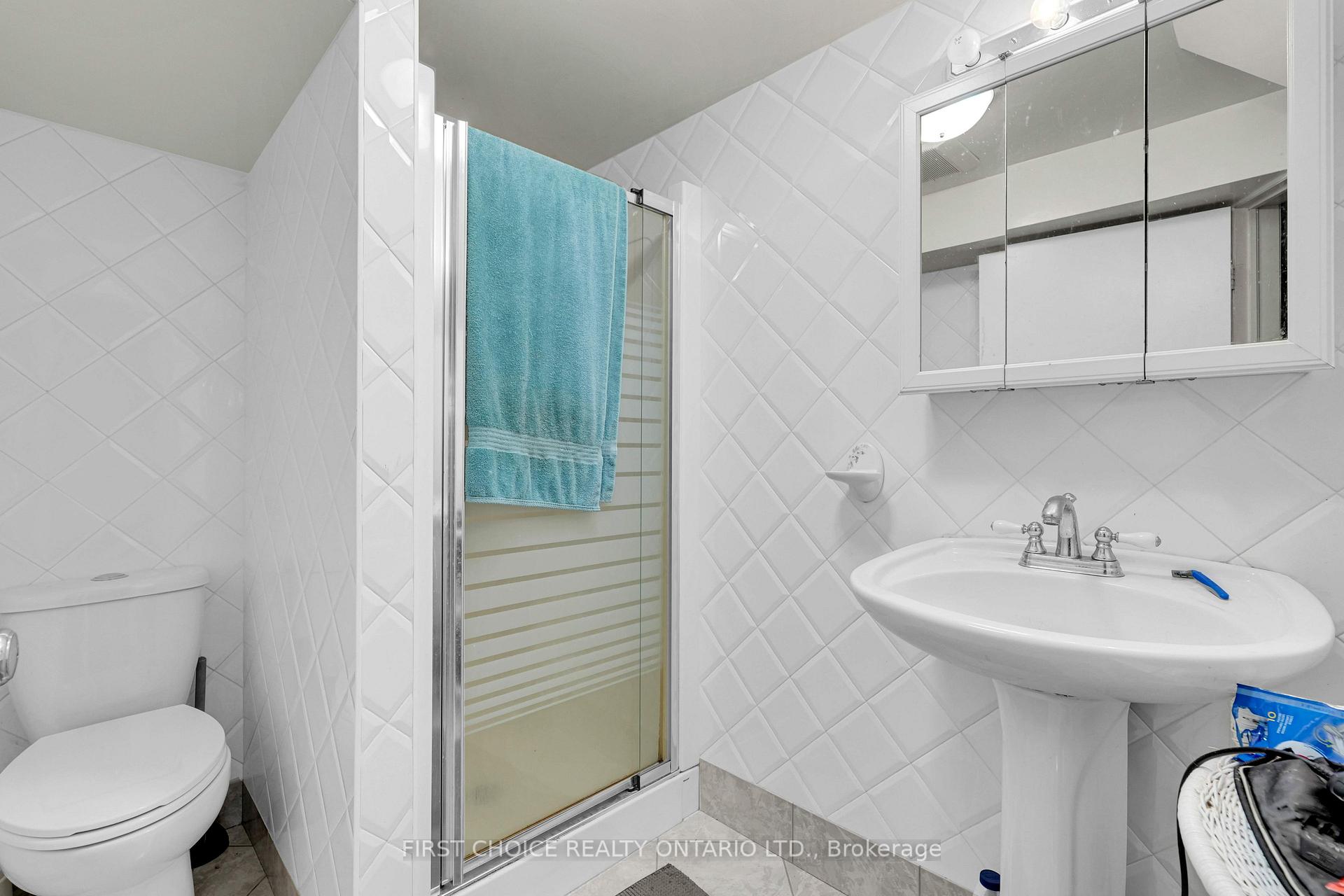 Photo 25 of 1442 Claymor Avenue, Ottawa, Carleton Square — HOMEH