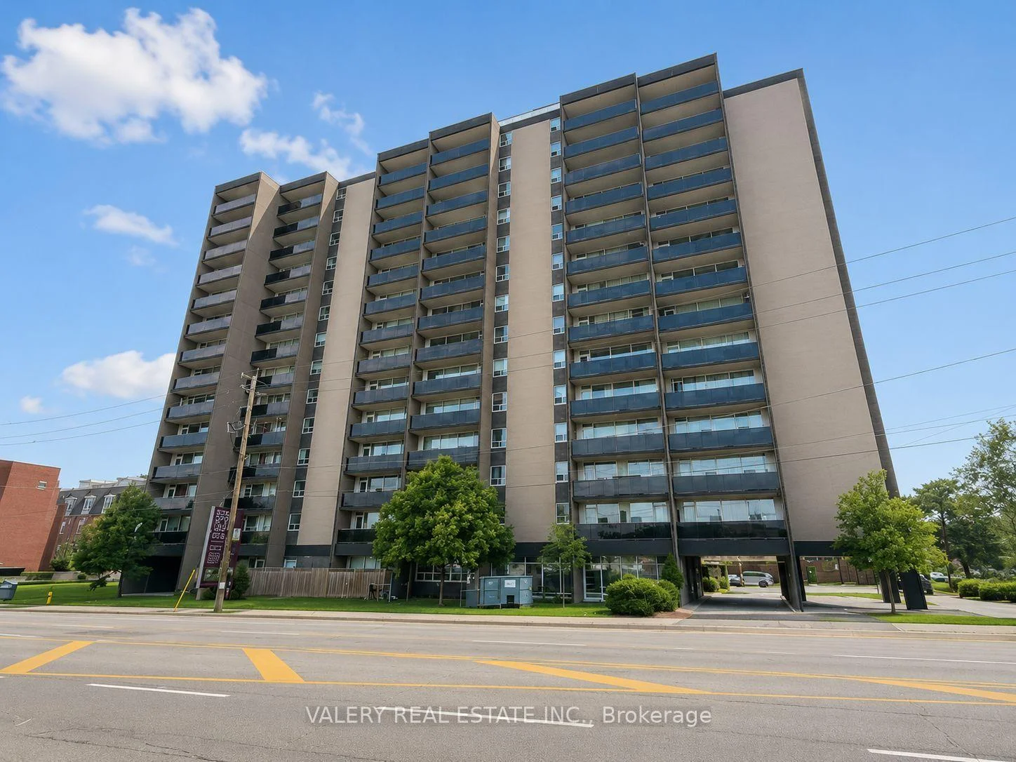 Photo 1 of Unit 1103, 890 Jane Street, Toronto, Rockcliffe-Smythe — HOMEH