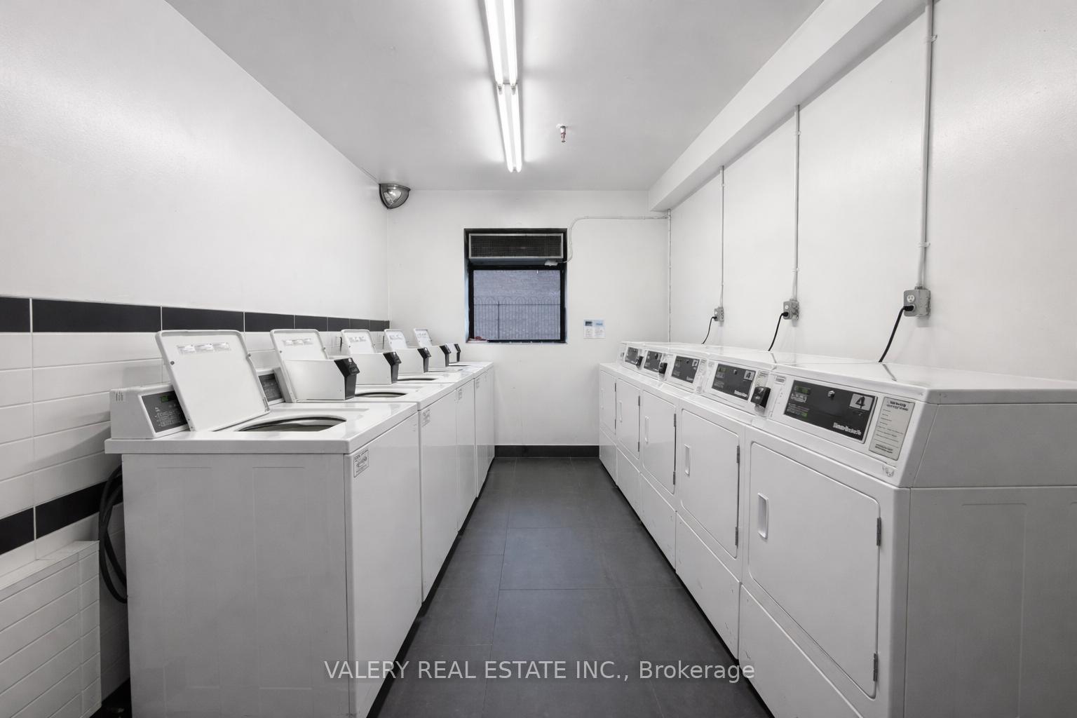 Photo 9 of Unit 301, 1725 Lawrence Avenue E, Scarborough, Wexford-Maryvale — HOMEH