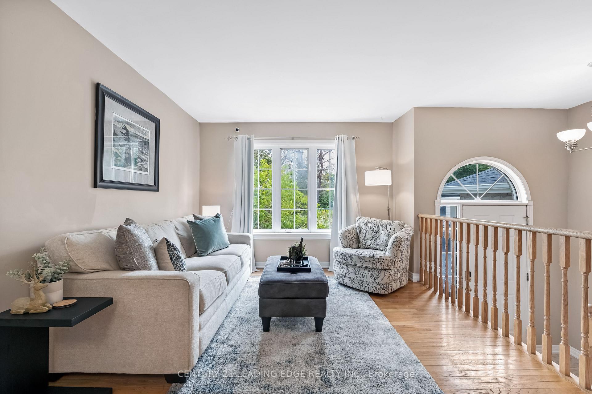 Photo 6 of 56 Riverview Beach Road, Georgina, Pefferlaw — HOMEH