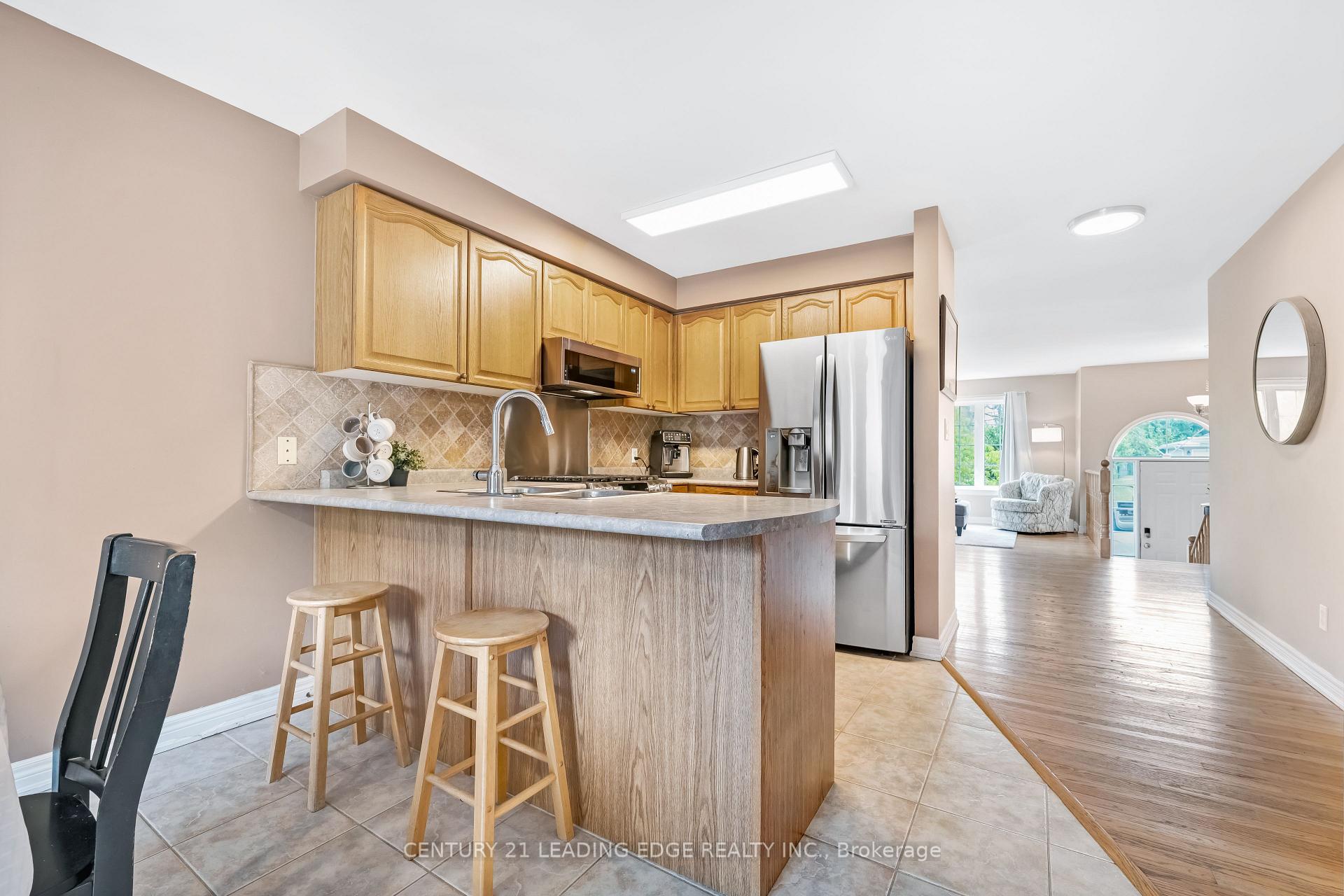 Photo 12 of 56 Riverview Beach Road, Georgina, Pefferlaw — HOMEH