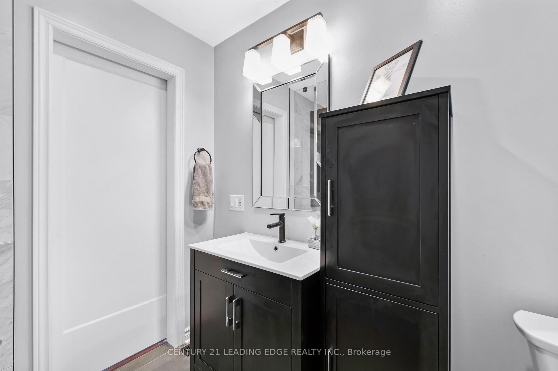 Photo 18 of 56 Riverview Beach Road, Georgina, Pefferlaw — HOMEH