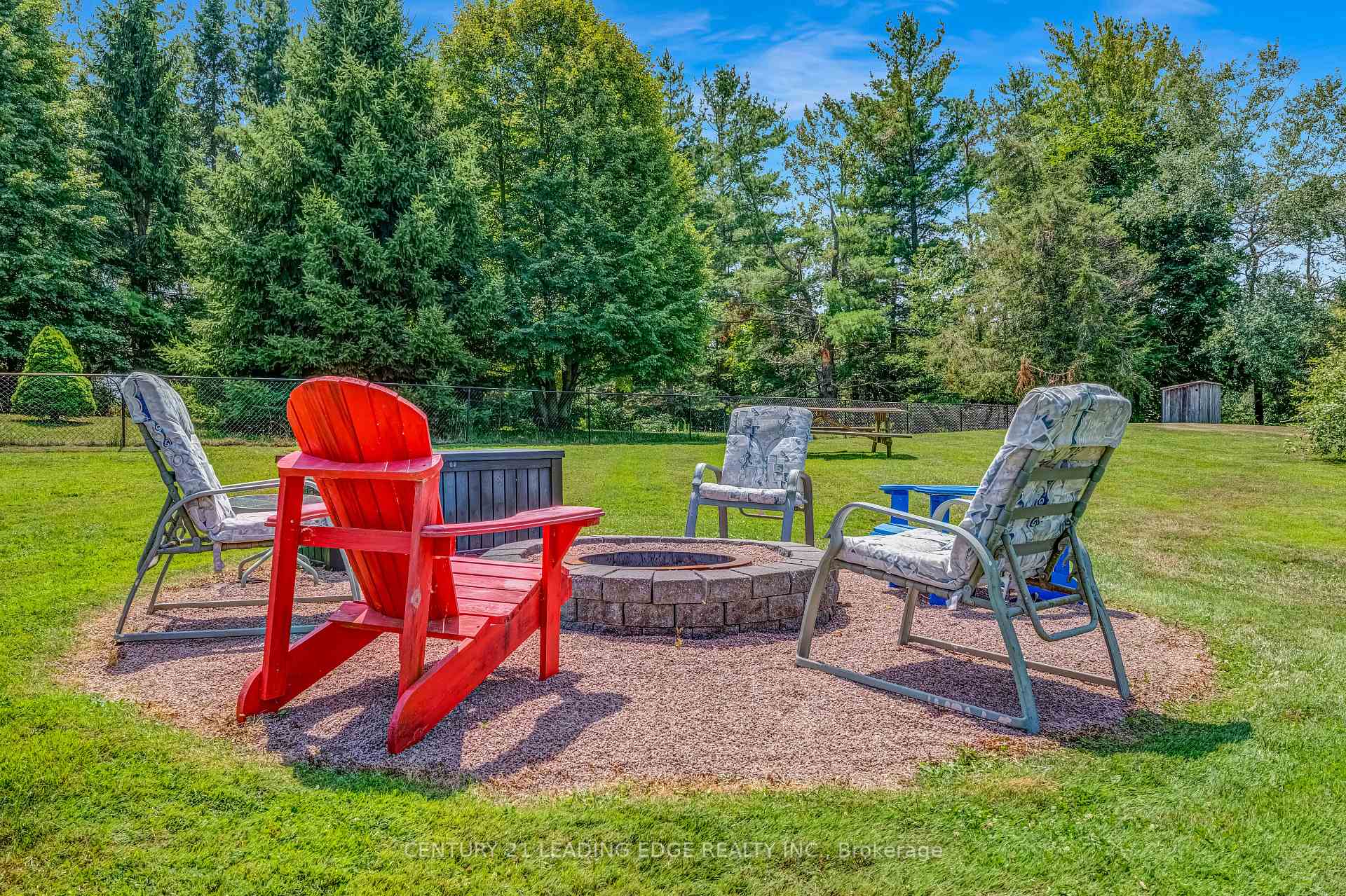 Photo 35 of 56 Riverview Beach Road, Georgina, Pefferlaw — HOMEH