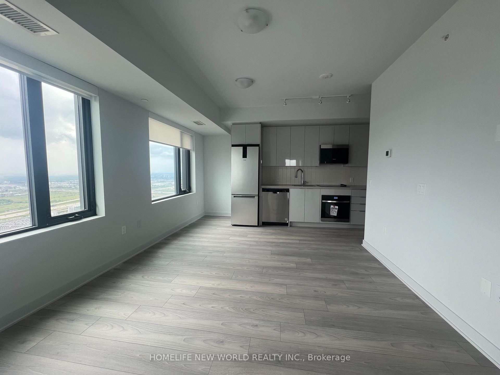 Photo 3 of Unit 5605, 2920 Highway 7 Road, Vaughan, Concord — HOMEH