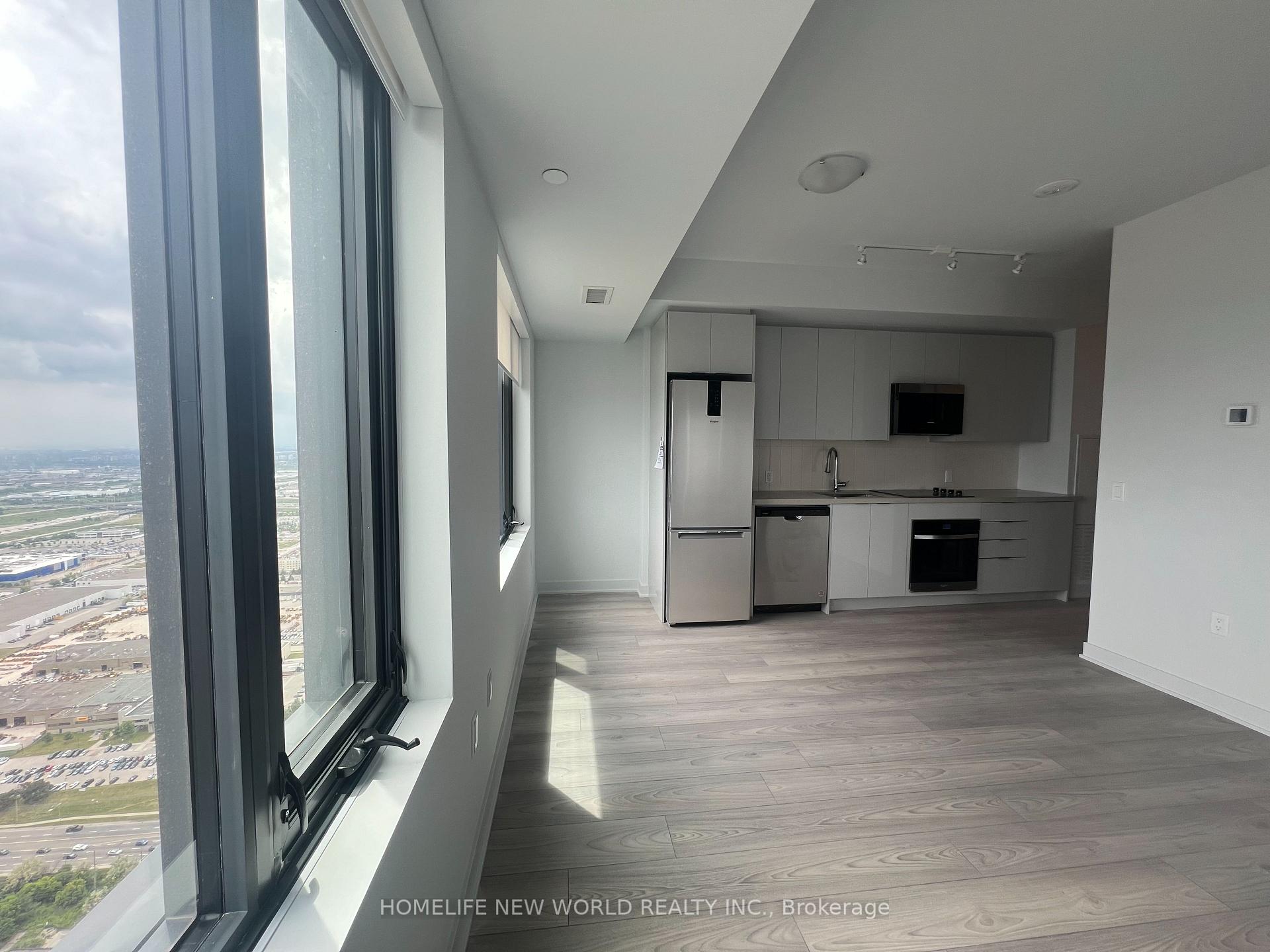 Photo 5 of Unit 5605, 2920 Highway 7 Road, Vaughan, Concord — HOMEH