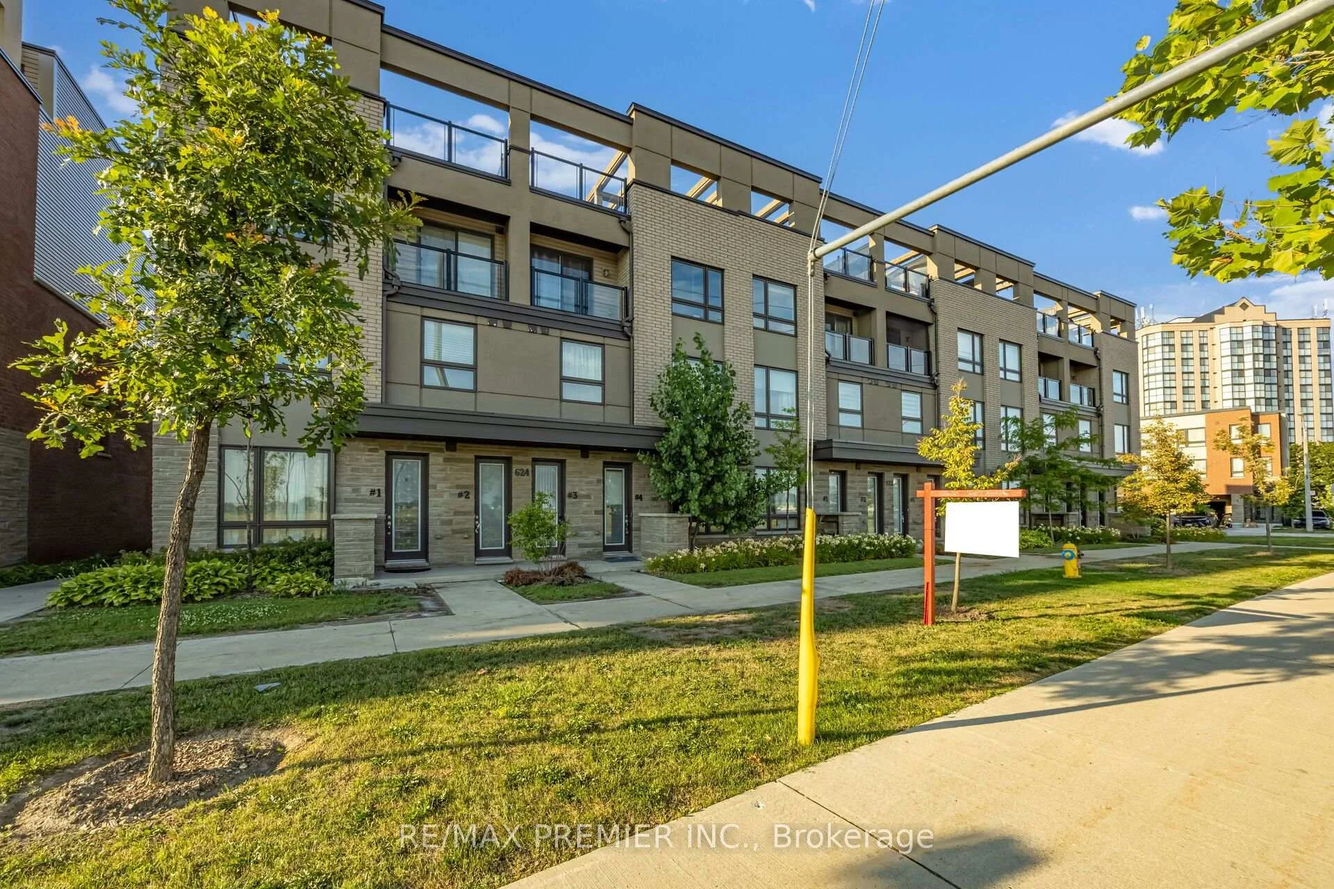 Photo 1 of Unit 4, 624 Rexdale Boulevard, Etobicoke, West Humber-Clairville — HOMEH