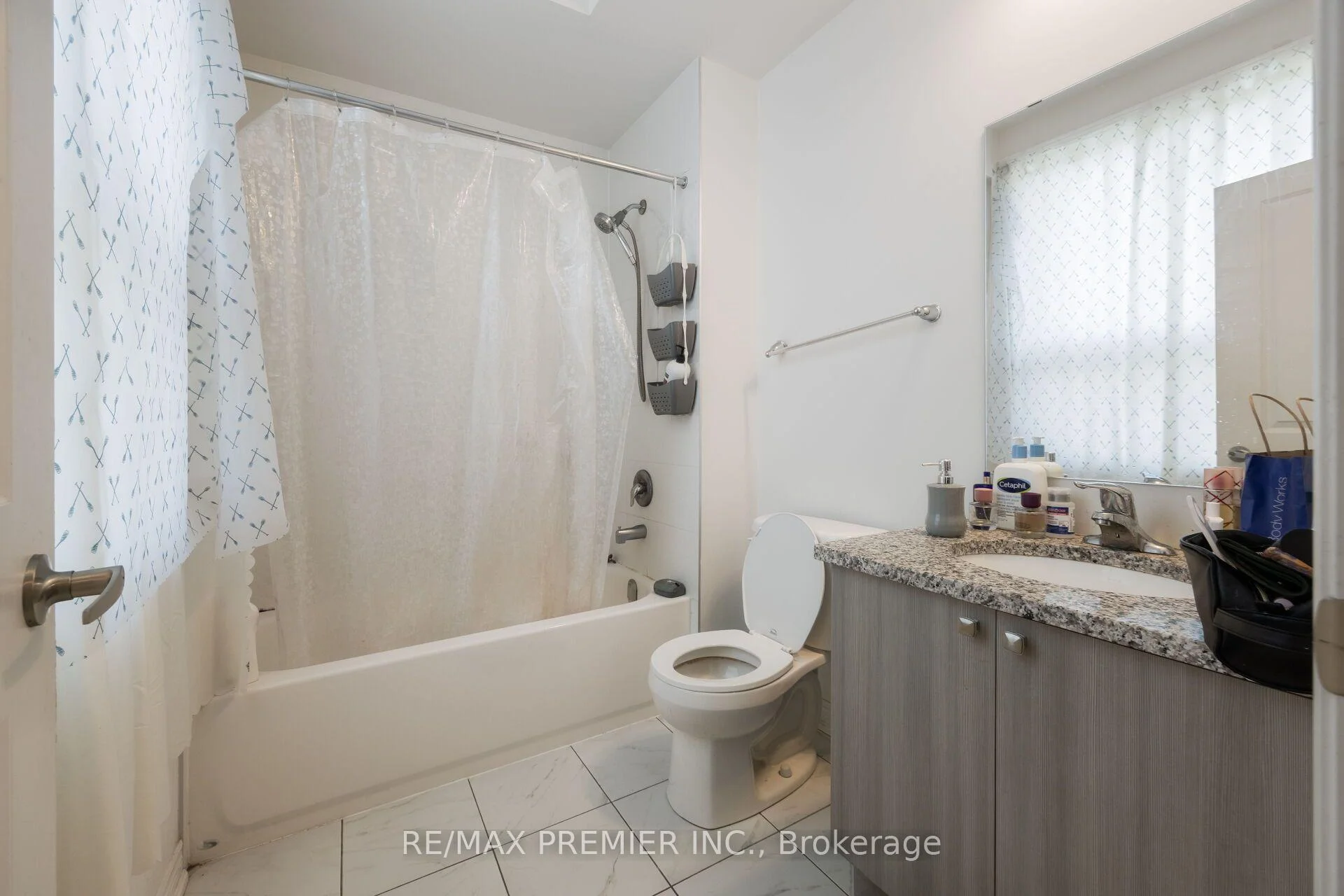Photo 31 of Unit 4, 624 Rexdale Boulevard, Etobicoke, West Humber-Clairville — HOMEH