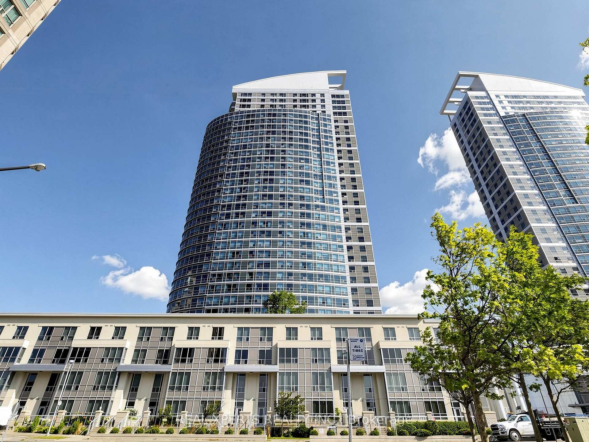 Photo of Unit 1905, 36 Lee Centre Drive