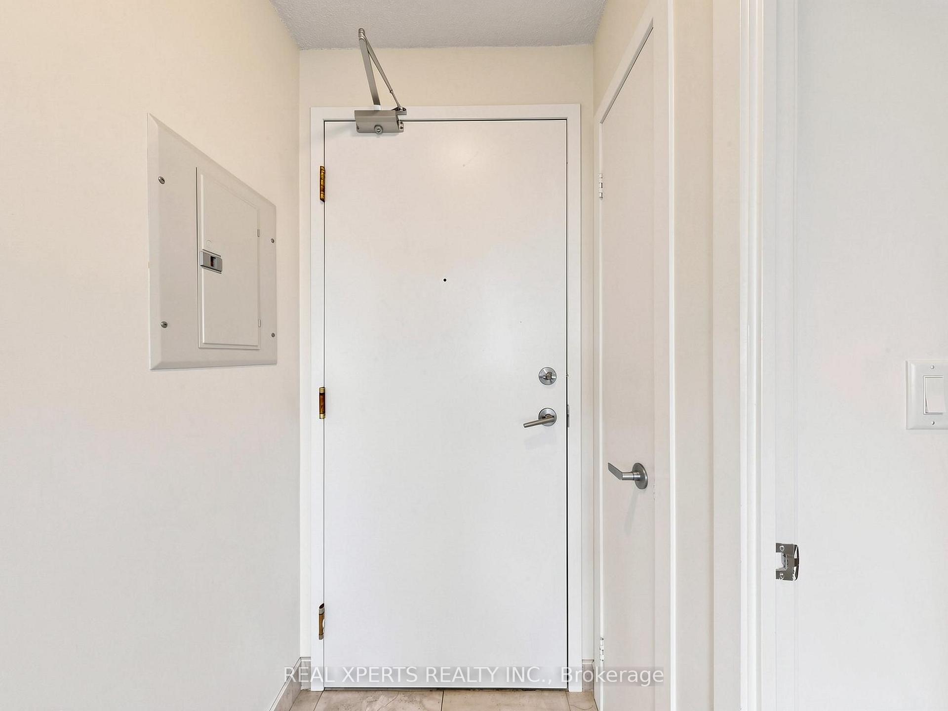 Photo 18 of Unit 1905, 36 Lee Centre Drive, Scarborough, Woburn — HOMEH