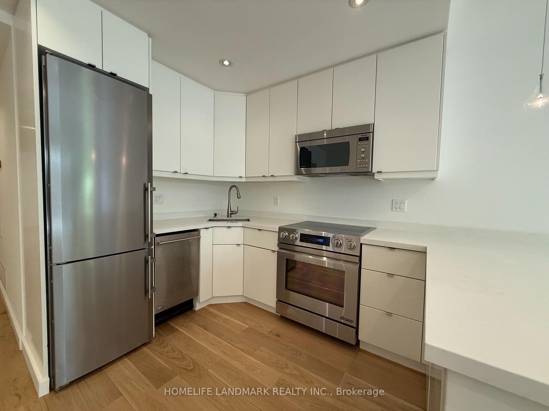 Photo 19 of 1-80 Rockwell Avenue, Toronto, Weston-Pellam Park — HOMEH