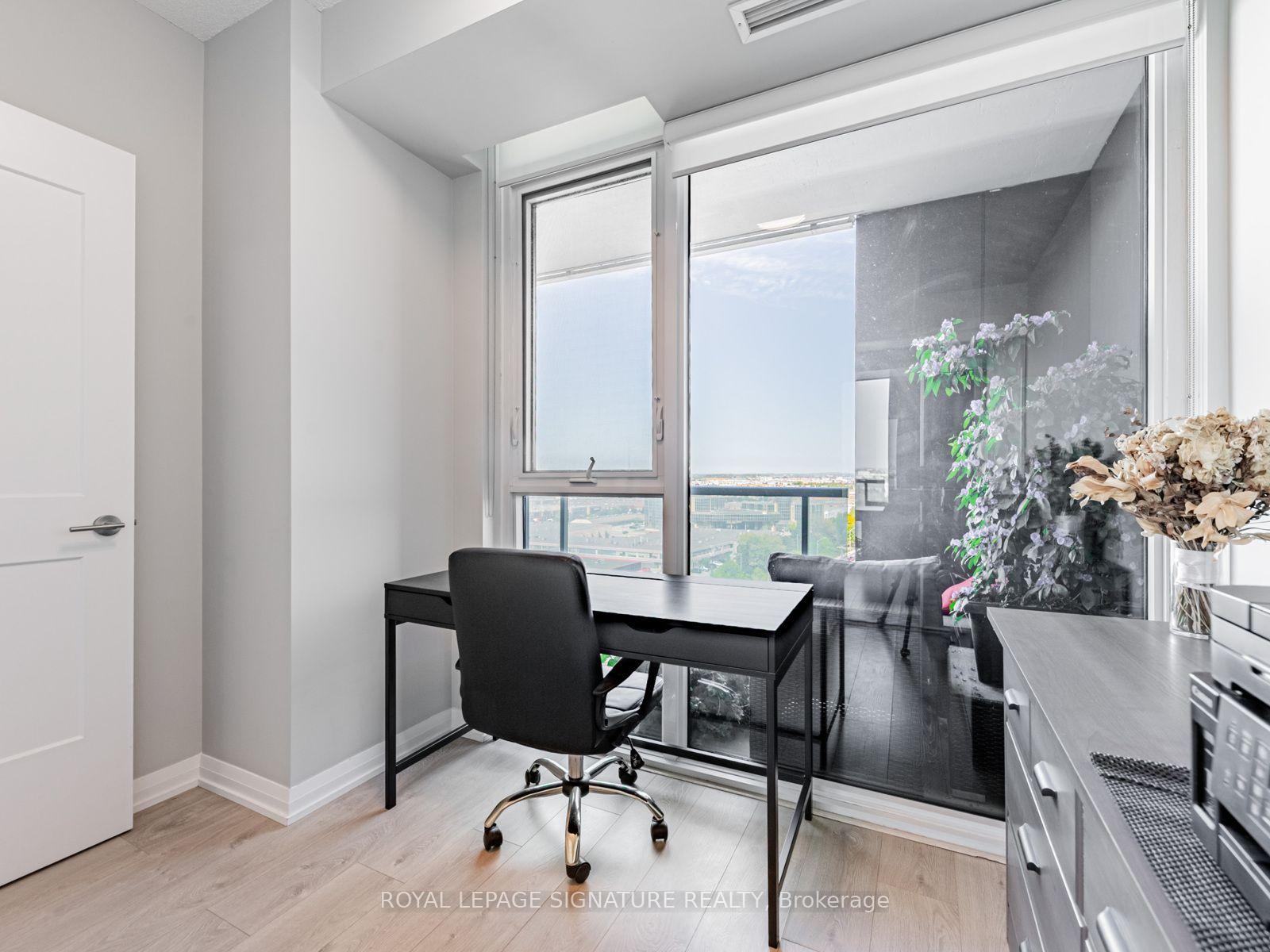 Photo 4 of Unit 1114, 7895 Jane Street, Vaughan, Concord — HOMEH