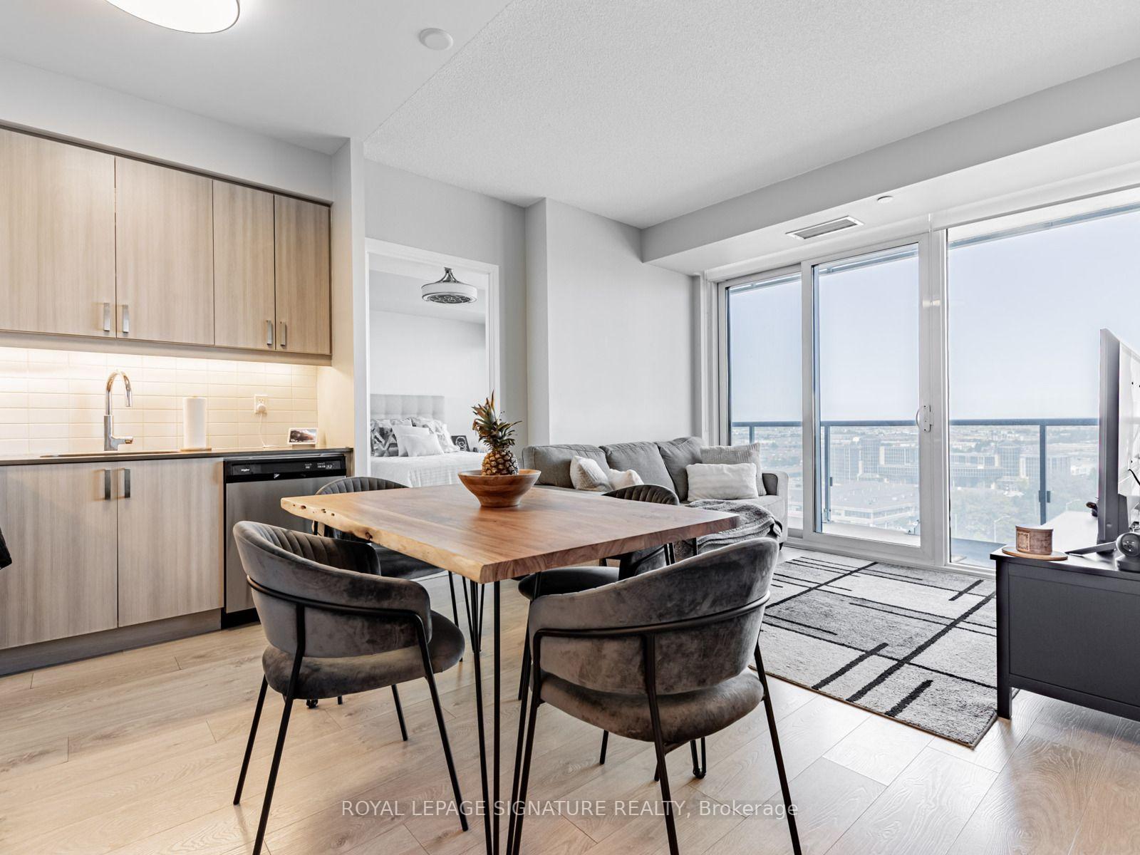 Photo 7 of Unit 1114, 7895 Jane Street, Vaughan, Concord — HOMEH