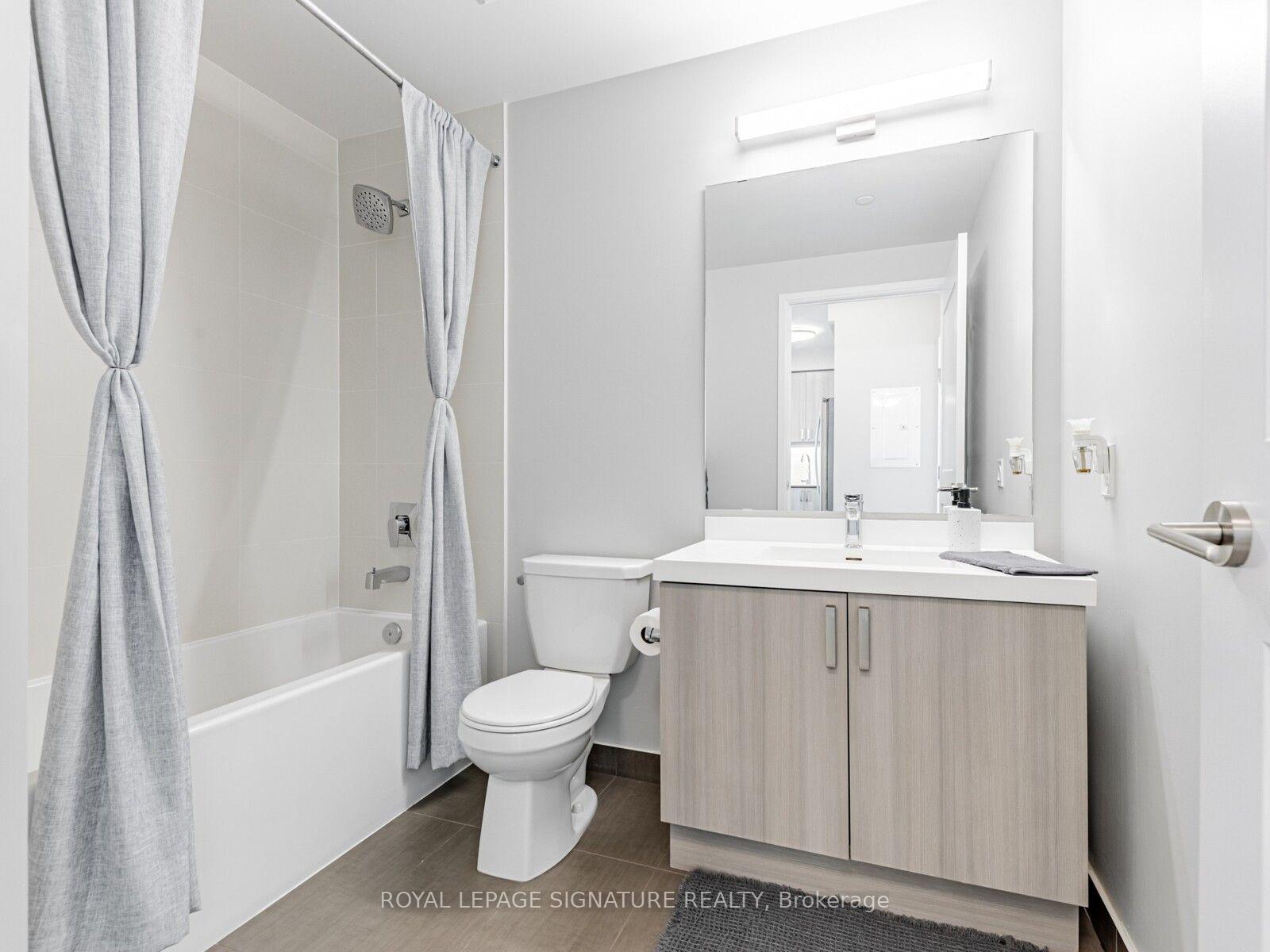 Photo 12 of Unit 1114, 7895 Jane Street, Vaughan, Concord — HOMEH