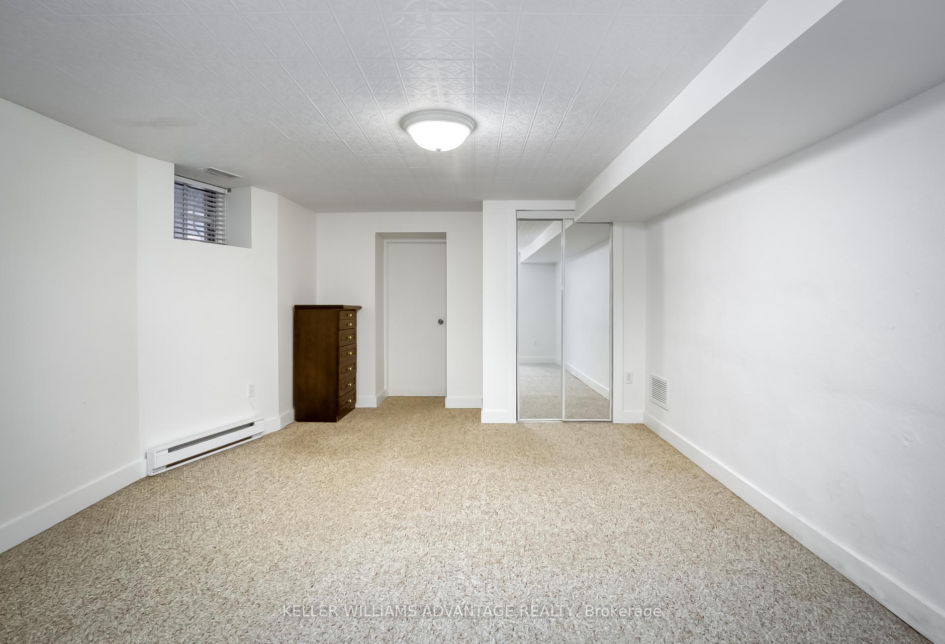 Photo 15 of Unit Lower, 146 Madison Avenue, Toronto, The Annex — HOMEH