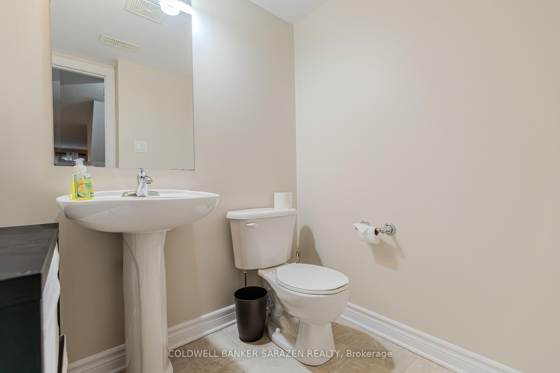 Photo 6 of 160 Paseo Private, Ottawa, Centrepointe — HOMEH