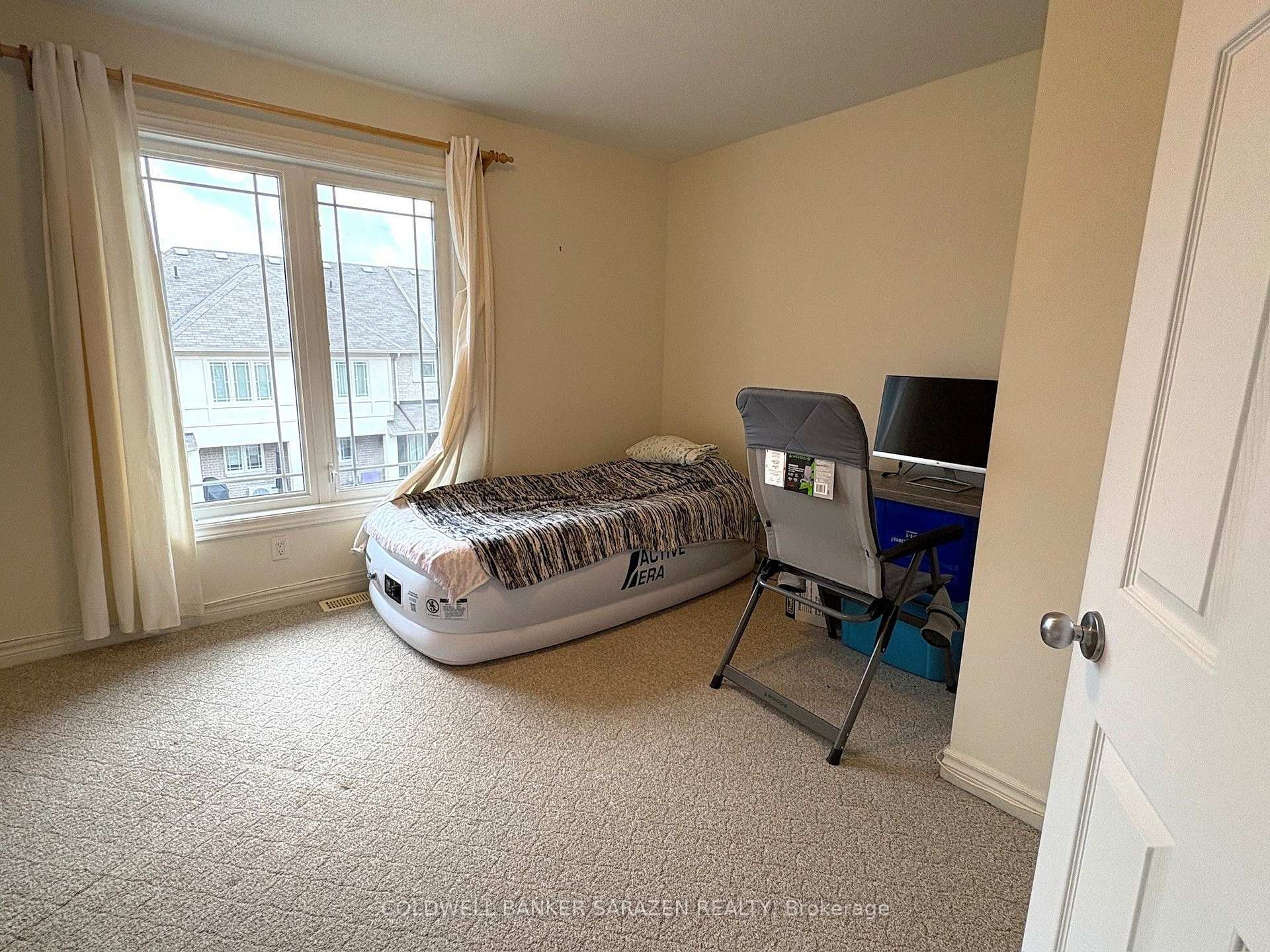Photo 25 of 160 Paseo Private, Ottawa, Centrepointe — HOMEH