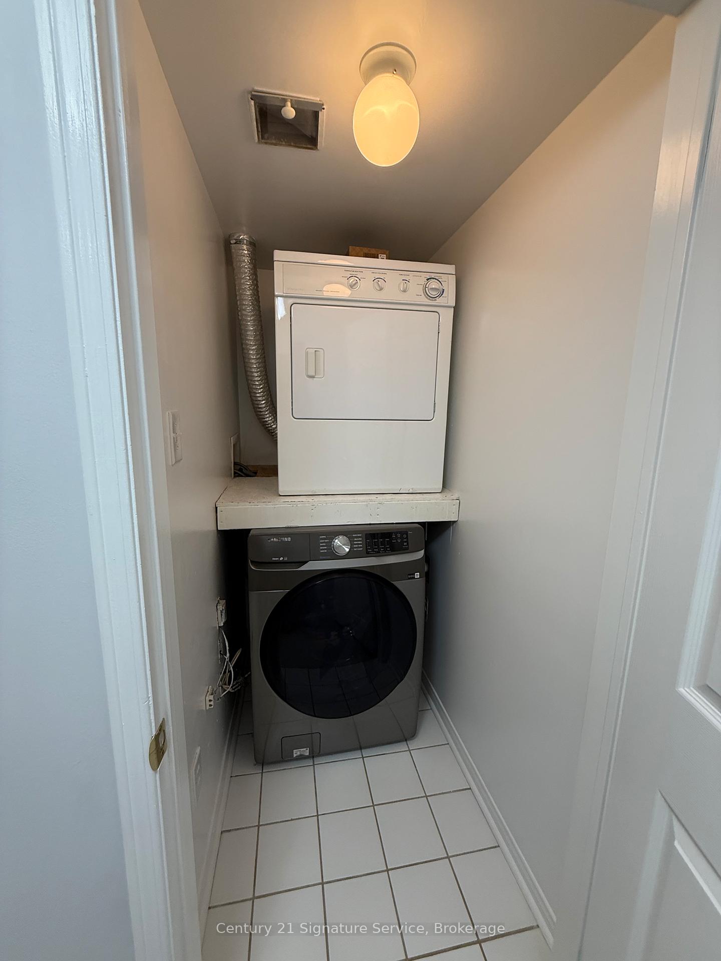 Photo 10 of Unit 277, 4975 Southhampton Drive, Mississauga, Churchill Meadows — HOMEH