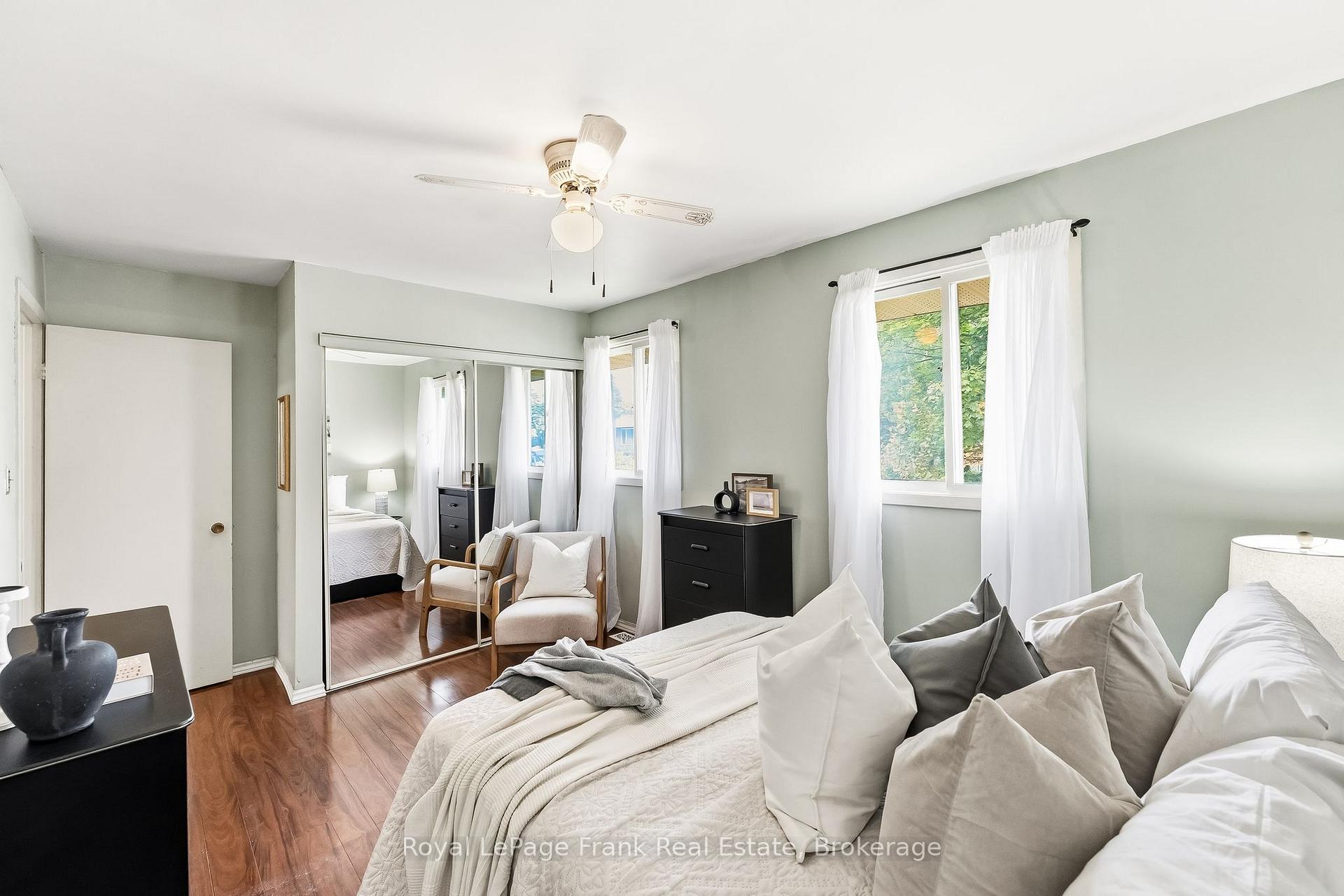 Photo 23 of 371 Trafalgar Avenue, Oshawa, Lakeview — HOMEH