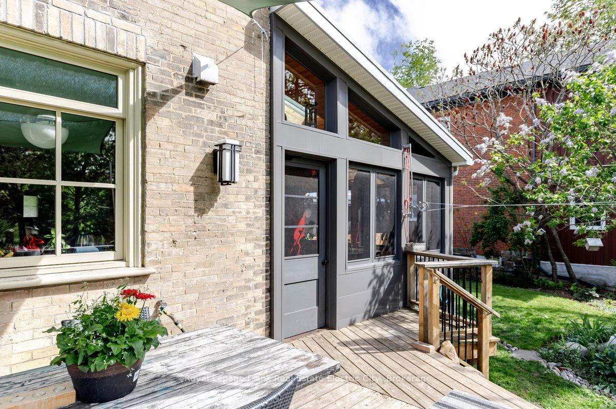 Photo 50 of 11 Conger Street, Peterborough, Northcrest Ward 5 — HOMEH