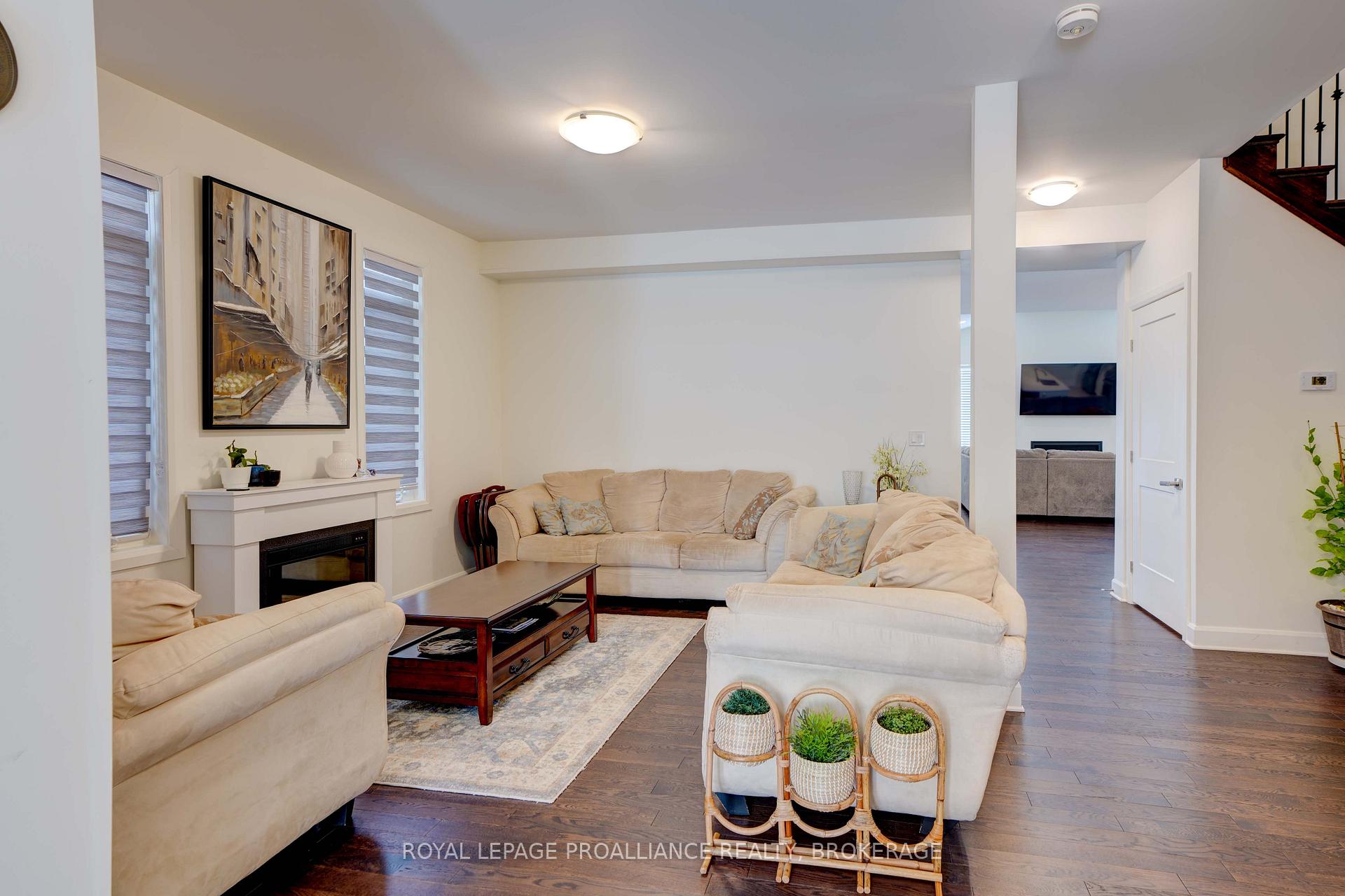 Photo 3 of 1369 Andersen Drive, Kingston, City Northwest — HOMEH