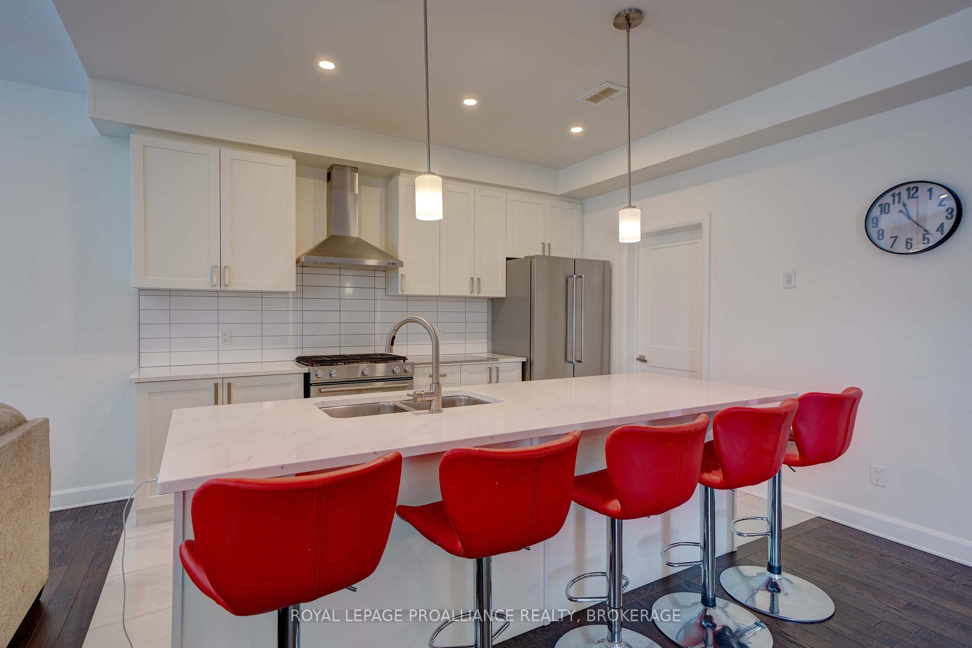 Photo 14 of 1369 Andersen Drive, Kingston, City Northwest — HOMEH