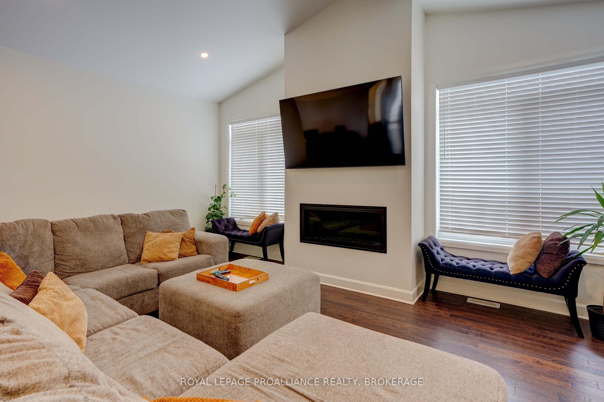 Photo 20 of 1369 Andersen Drive, Kingston, City Northwest — HOMEH