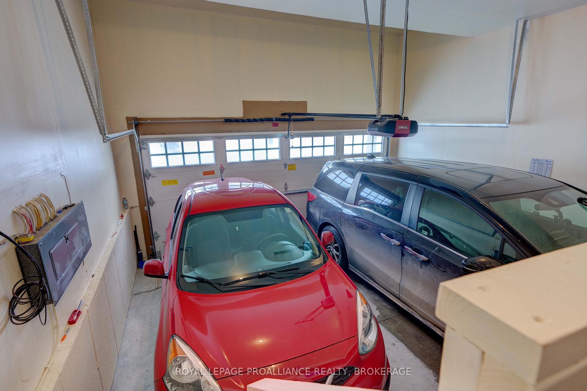 Photo 23 of 1369 Andersen Drive, Kingston, City Northwest — HOMEH