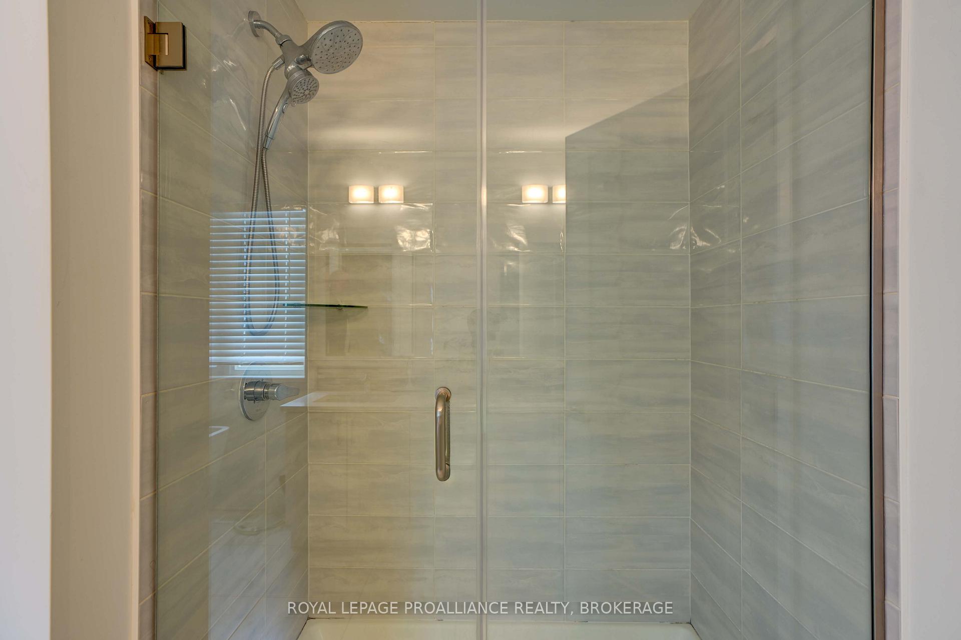 Photo 32 of 1369 Andersen Drive, Kingston, City Northwest — HOMEH