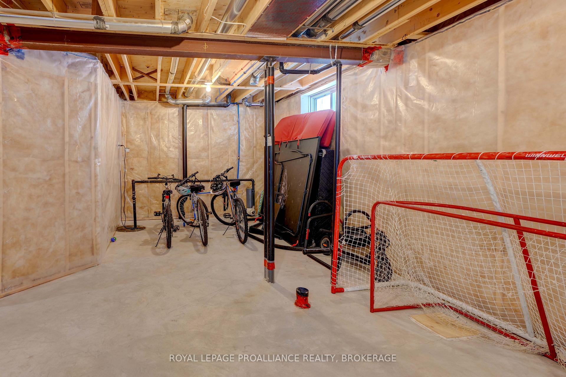 Photo 42 of 1369 Andersen Drive, Kingston, City Northwest — HOMEH