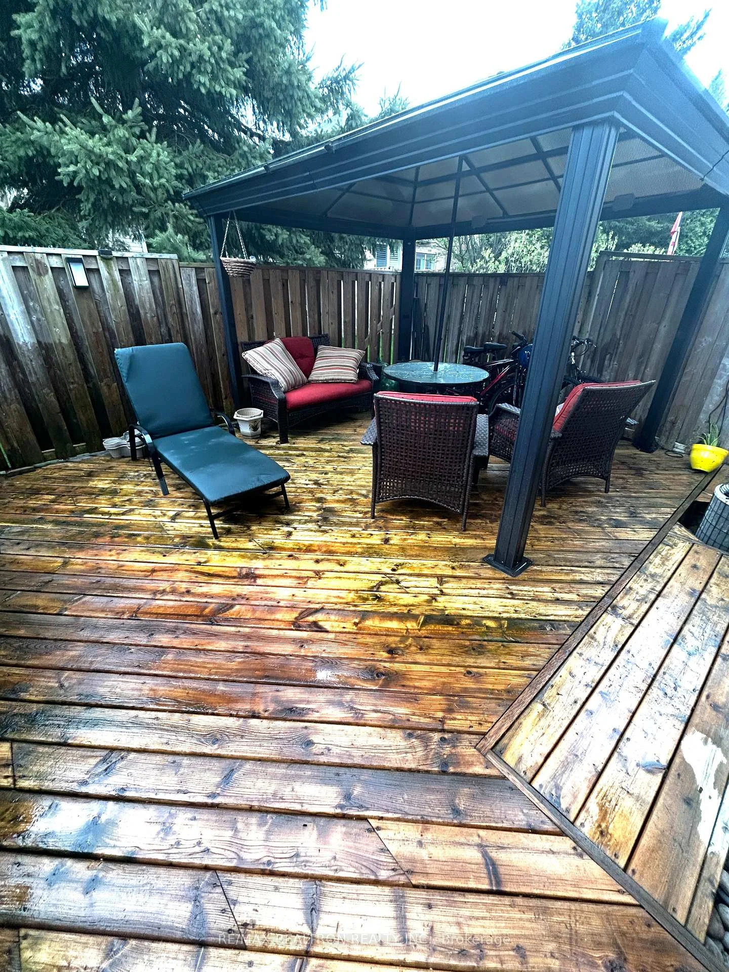 Photo 32 of Unit 35, 81 Valridge Drive, Hamilton, Ancaster — HOMEH
