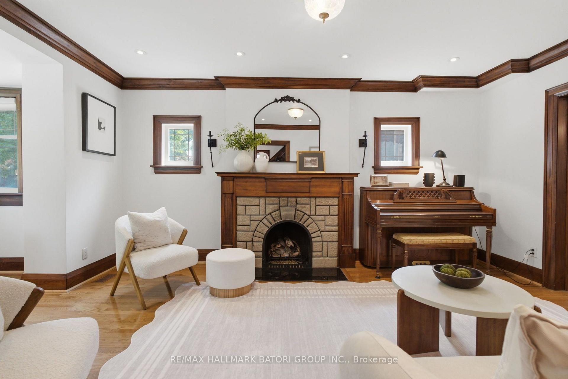 Photo 4 of 58 Castlewood Road, Toronto, Lawrence Park South — HOMEH
