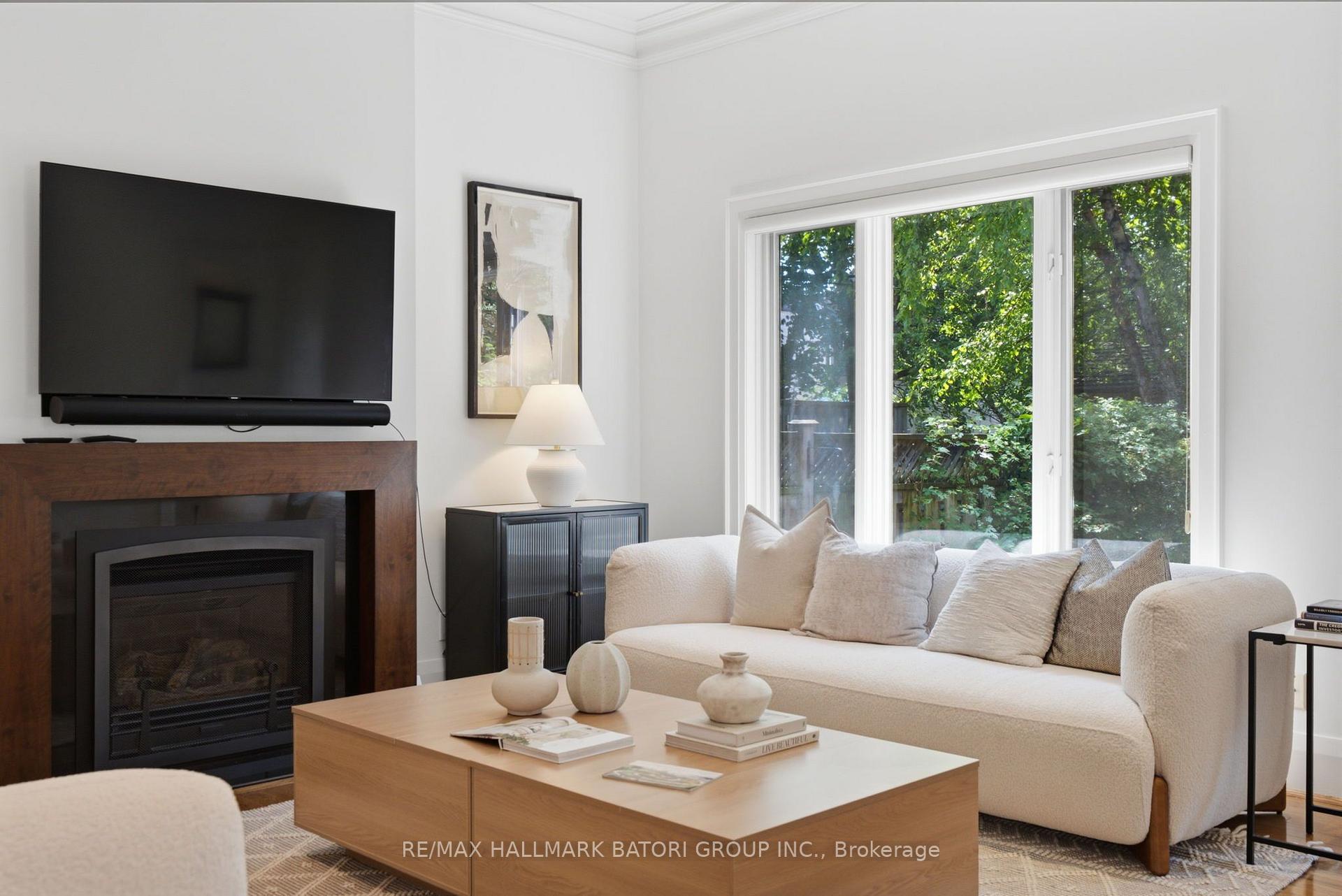 Photo 9 of 58 Castlewood Road, Toronto, Lawrence Park South — HOMEH