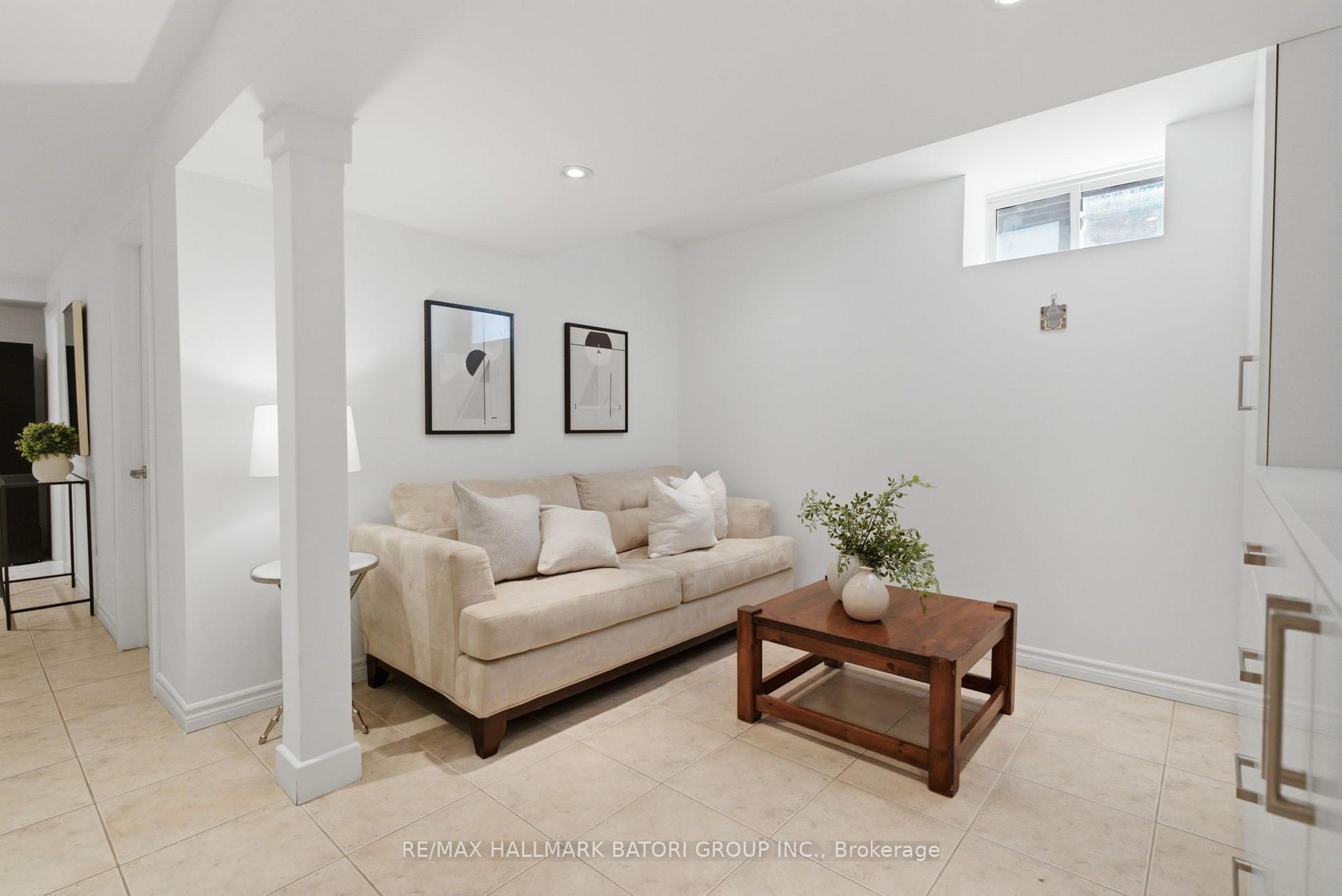 Photo 22 of 58 Castlewood Road, Toronto, Lawrence Park South — HOMEH