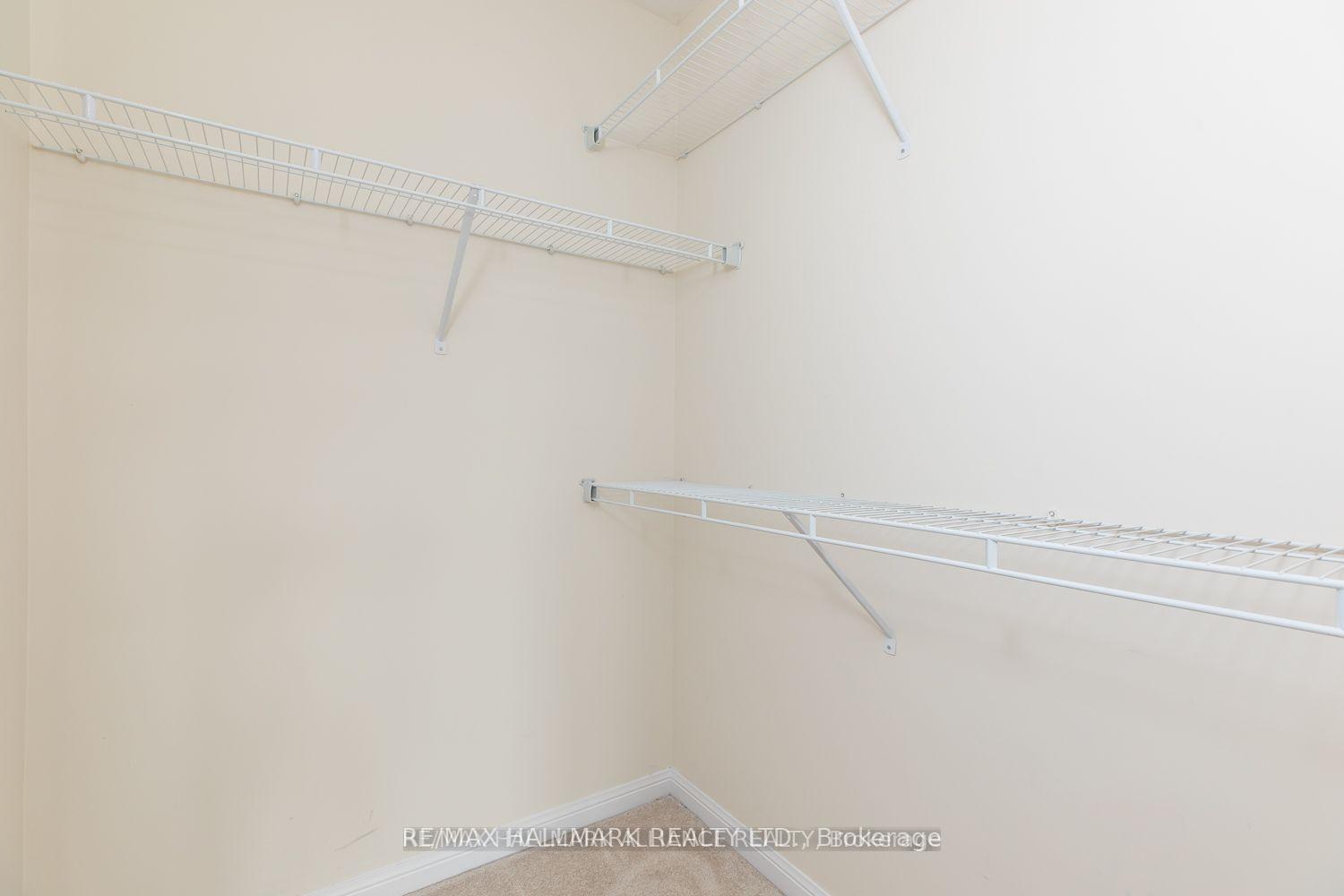 Photo 11 of 142 Baycliffe Crescent, Brampton, Northwest Brampton — HOMEH