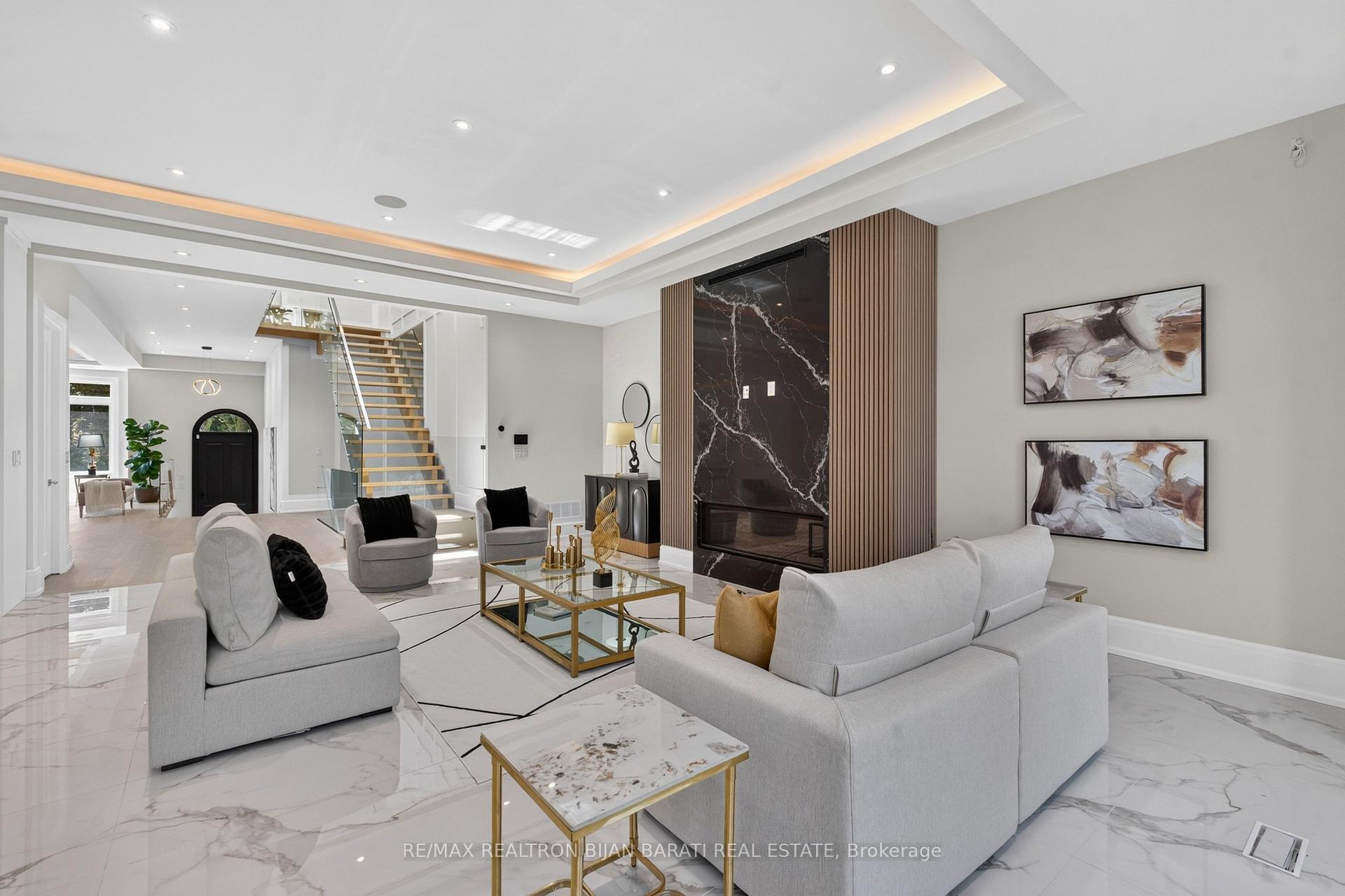 Photo 5 of 140 Olive Avenue, North York, Willowdale East — HOMEH