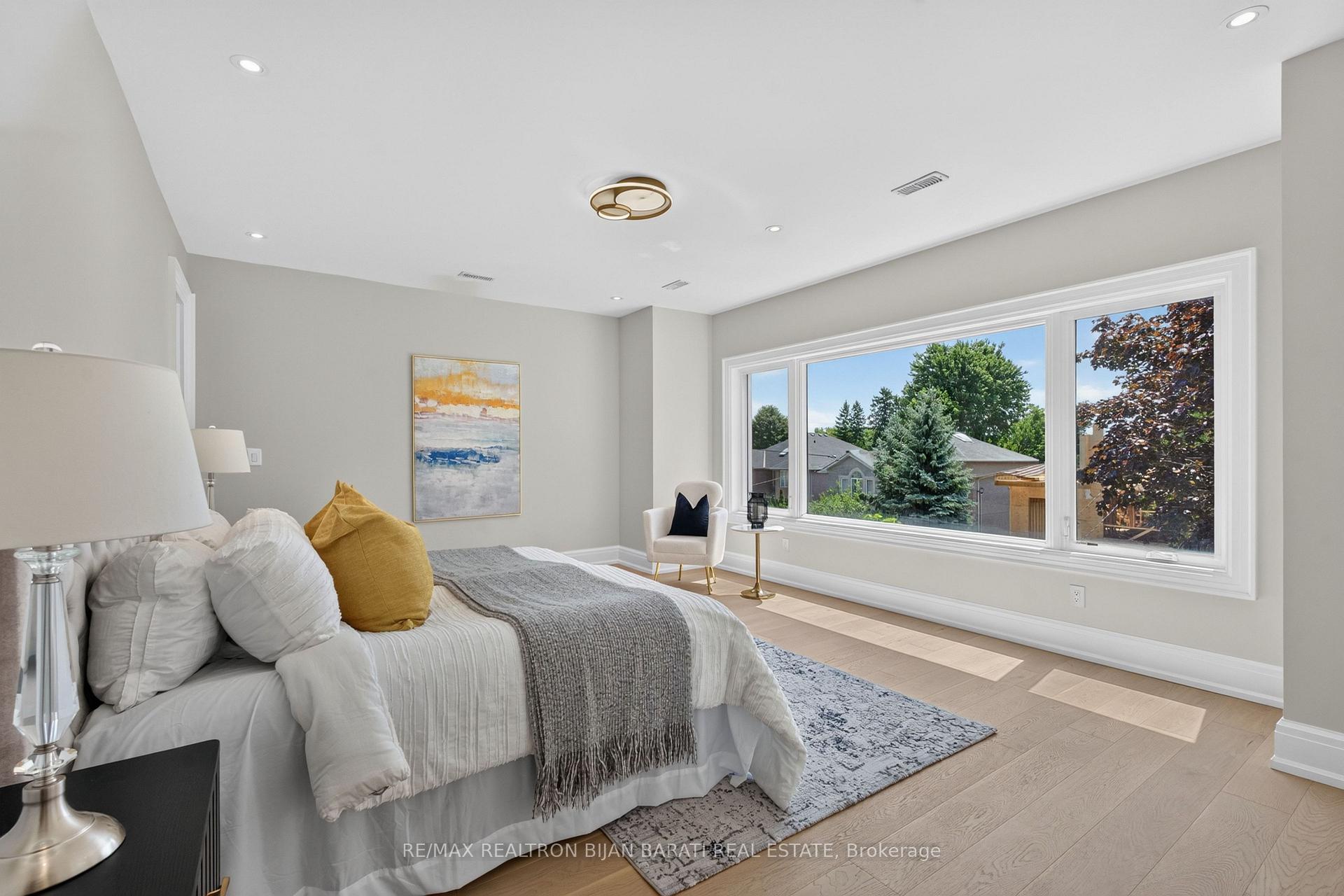 Photo 34 of 140 Olive Avenue, North York, Willowdale East — HOMEH