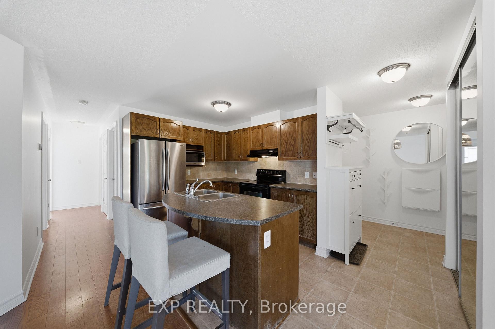 Photo 7 of Unit 8, 369 Paseo Private, Ottawa, Centrepointe — HOMEH
