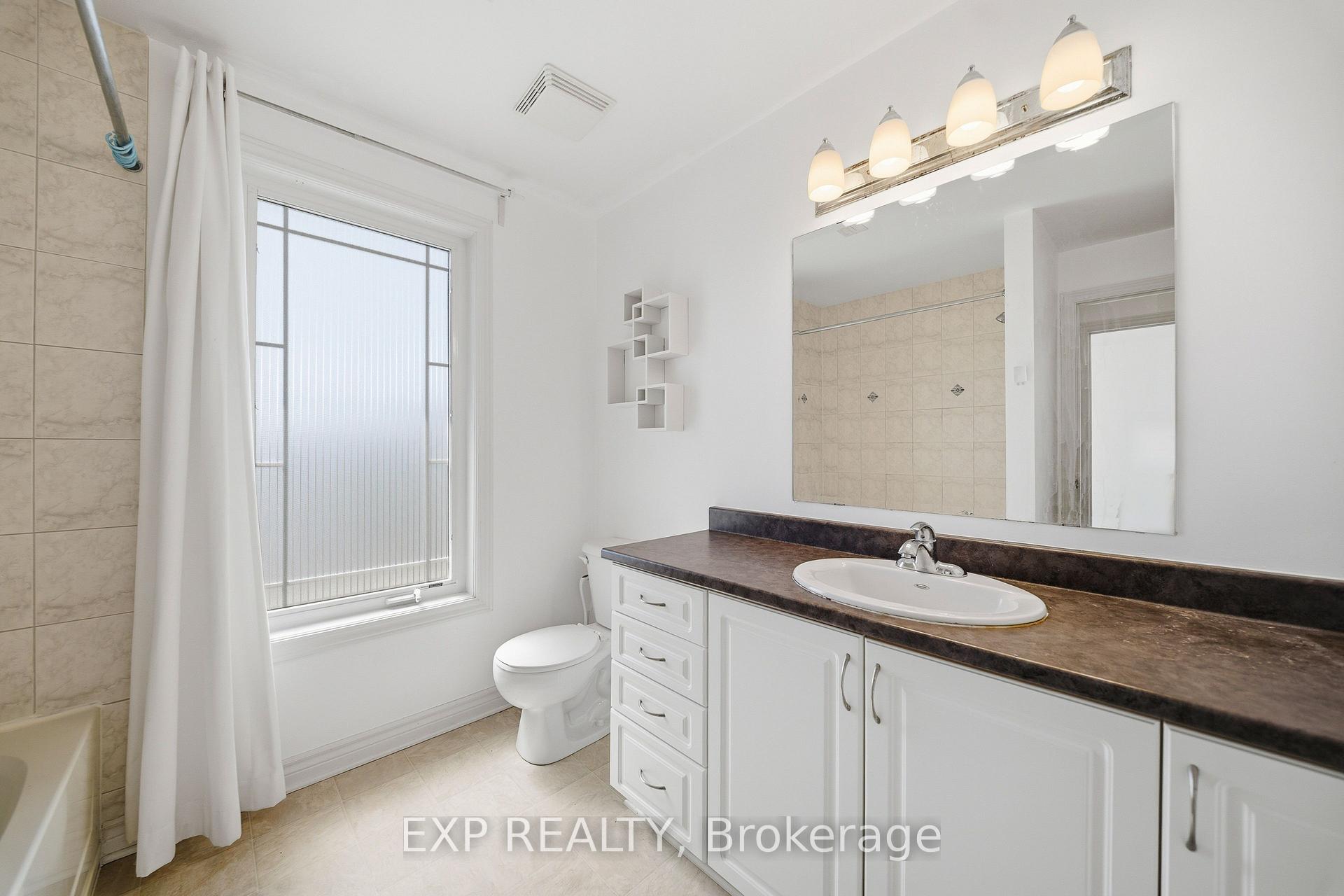 Photo 12 of Unit 8, 369 Paseo Private, Ottawa, Centrepointe — HOMEH
