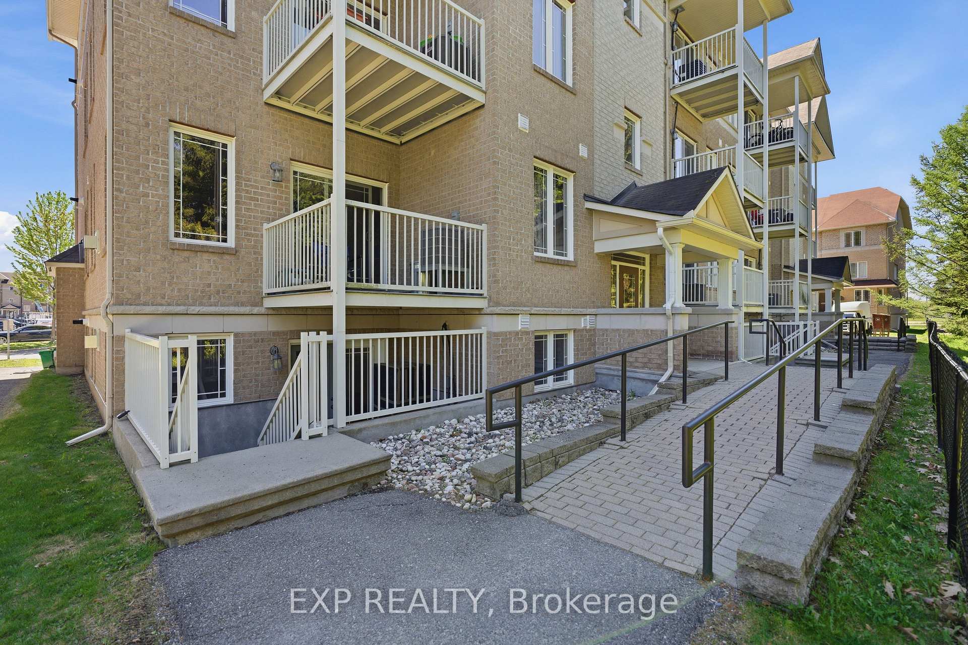 Photo 21 of Unit 8, 369 Paseo Private, Ottawa, Centrepointe — HOMEH