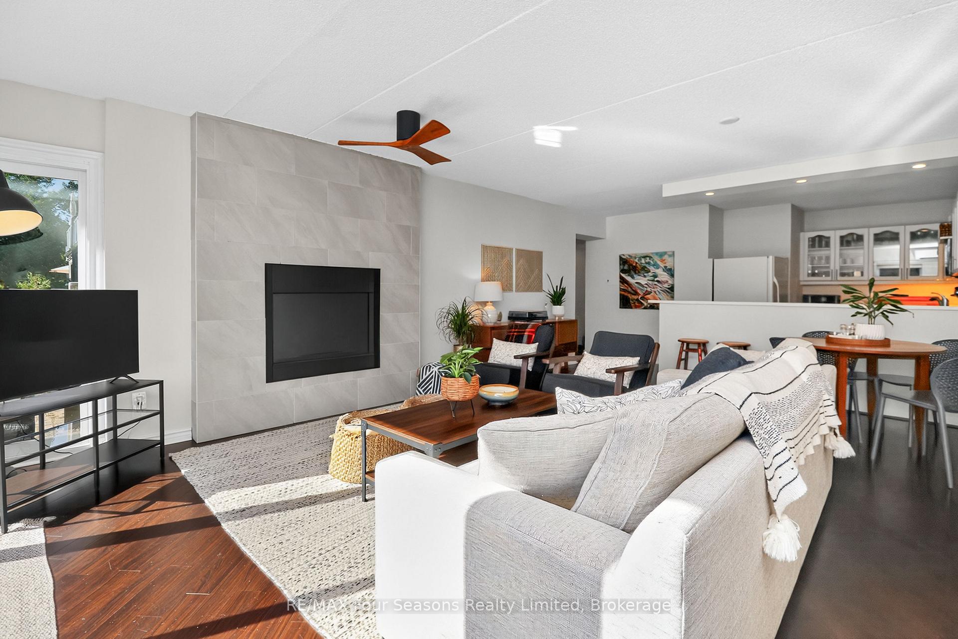 Photo 3 of Unit 13, 44 Trott Boulevard, Collingwood — HOMEH