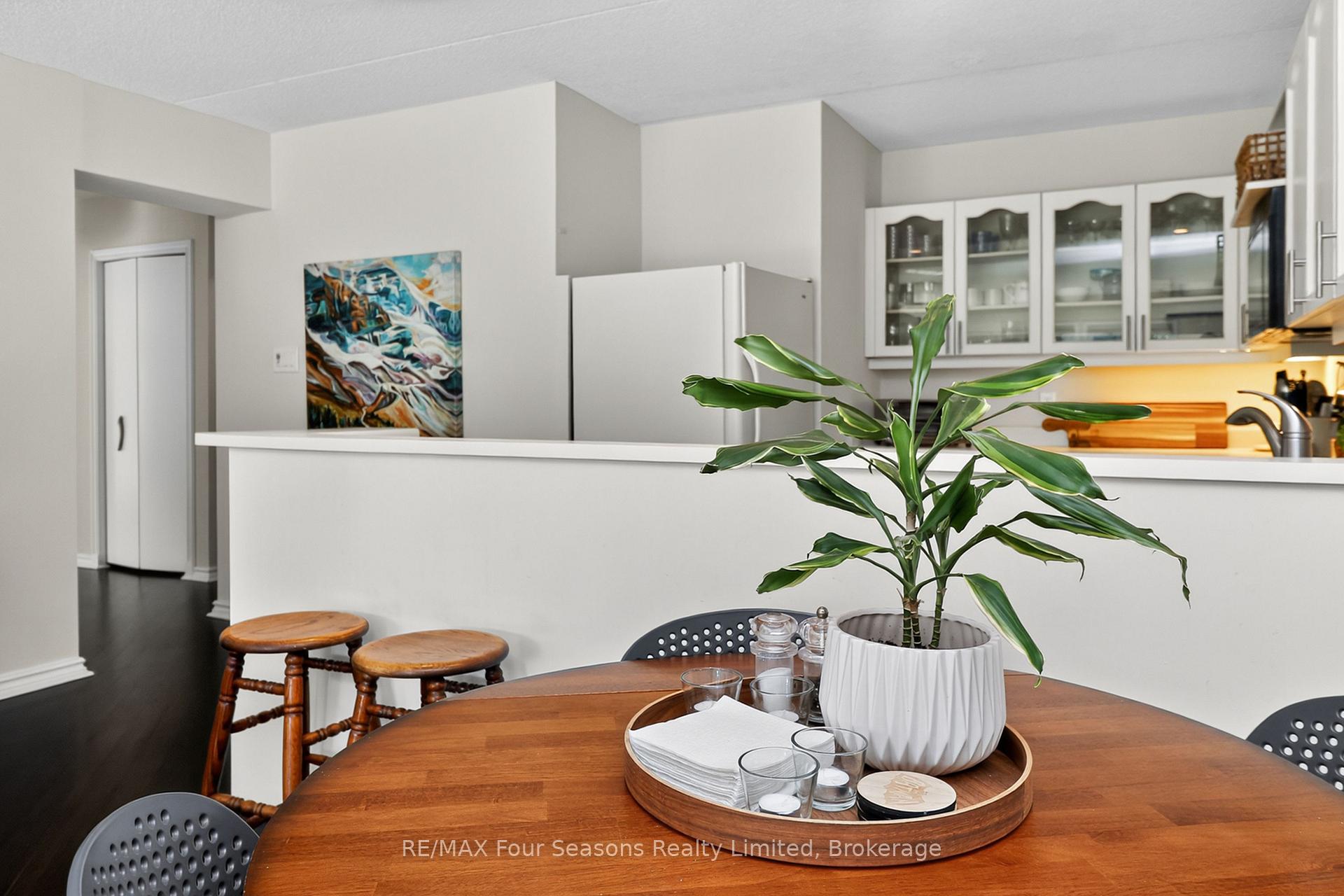 Photo 17 of Unit 13, 44 Trott Boulevard, Collingwood — HOMEH