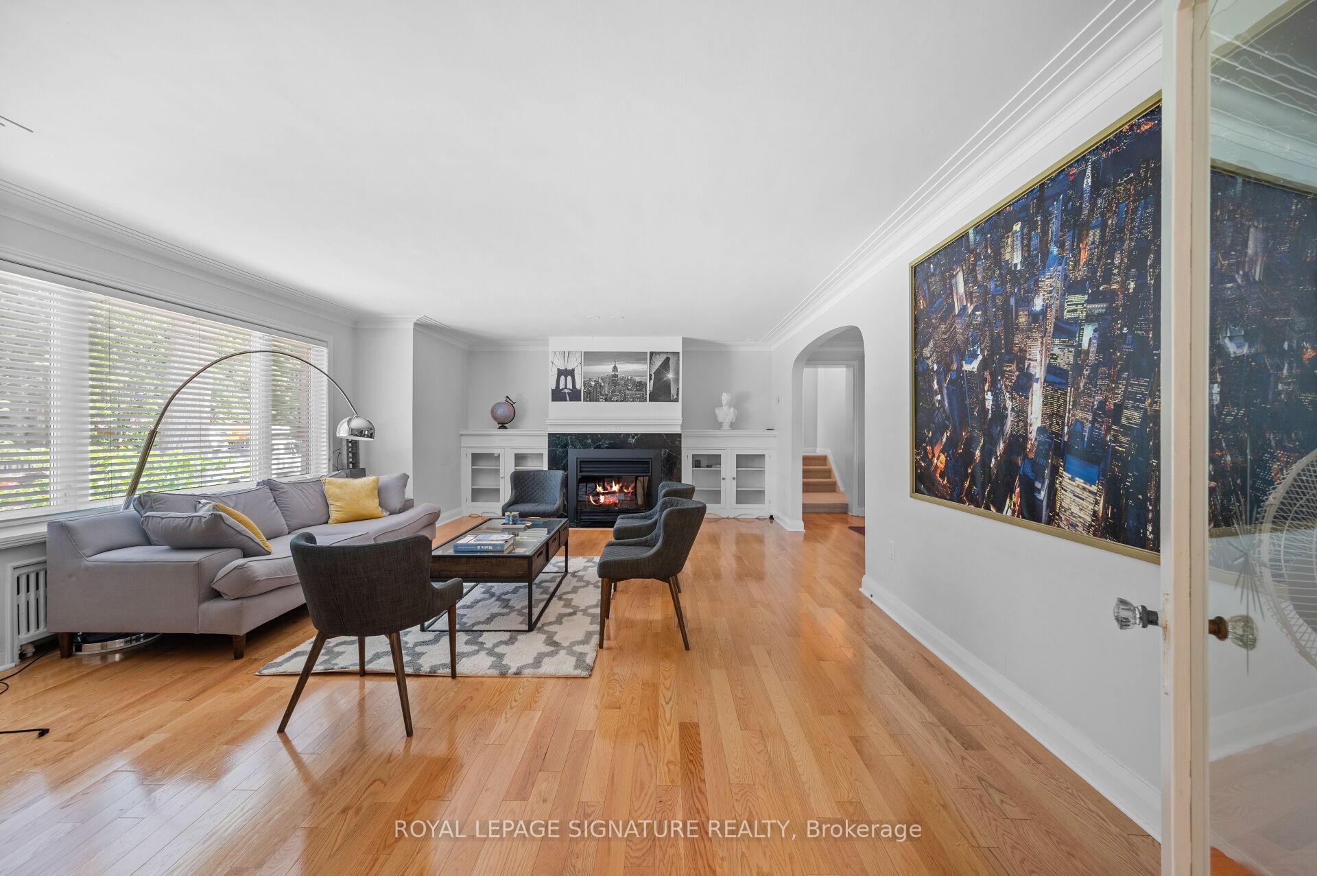 Photo 5 of 2234 Gordon Drive, Mississauga, Cooksville — HOMEH