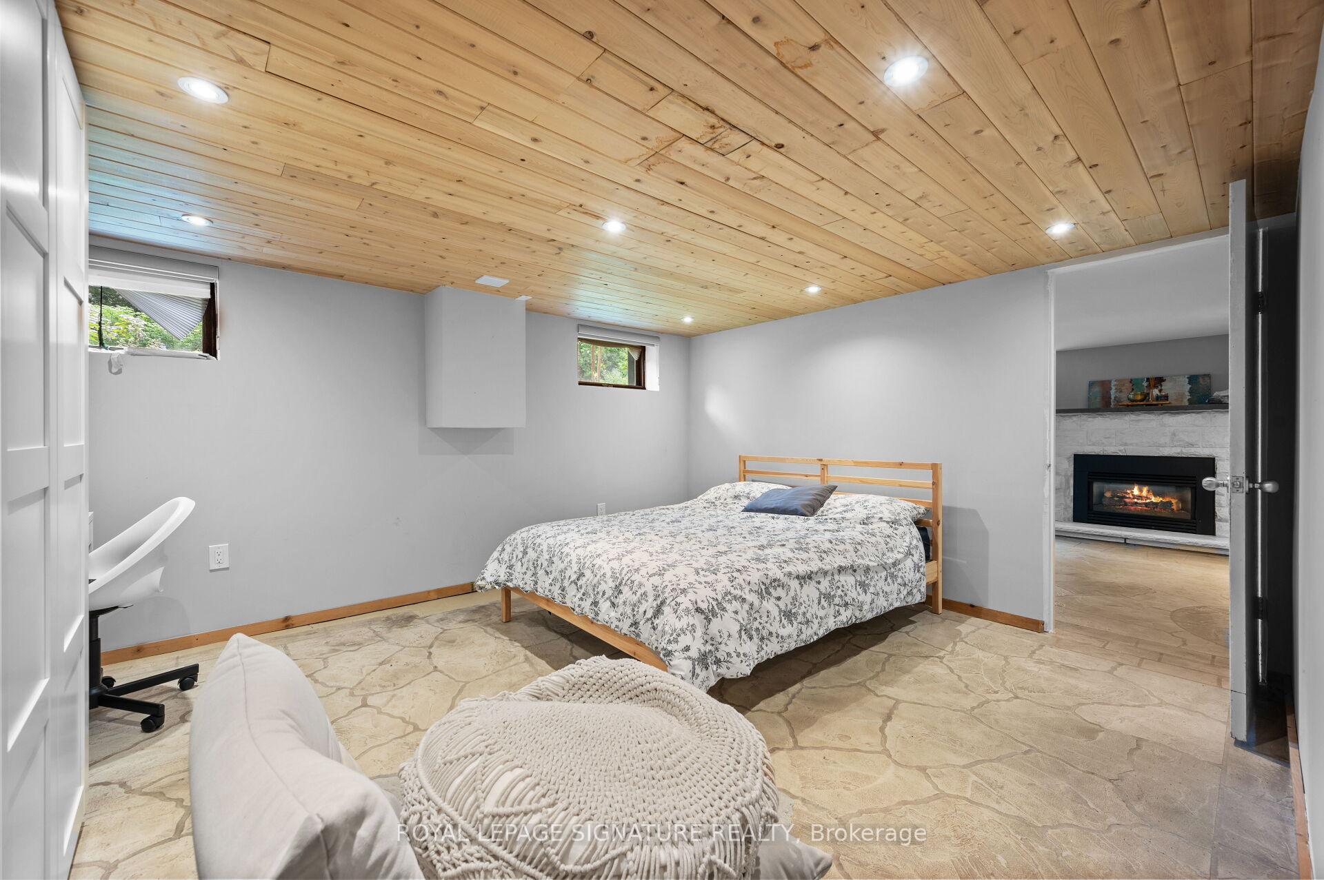 Photo 23 of 2234 Gordon Drive, Mississauga, Cooksville — HOMEH