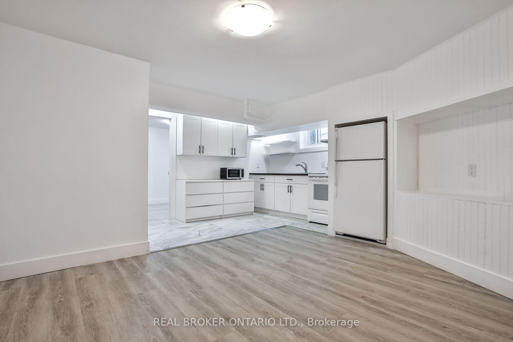 Front of Unit 6, 252 Sixth Street