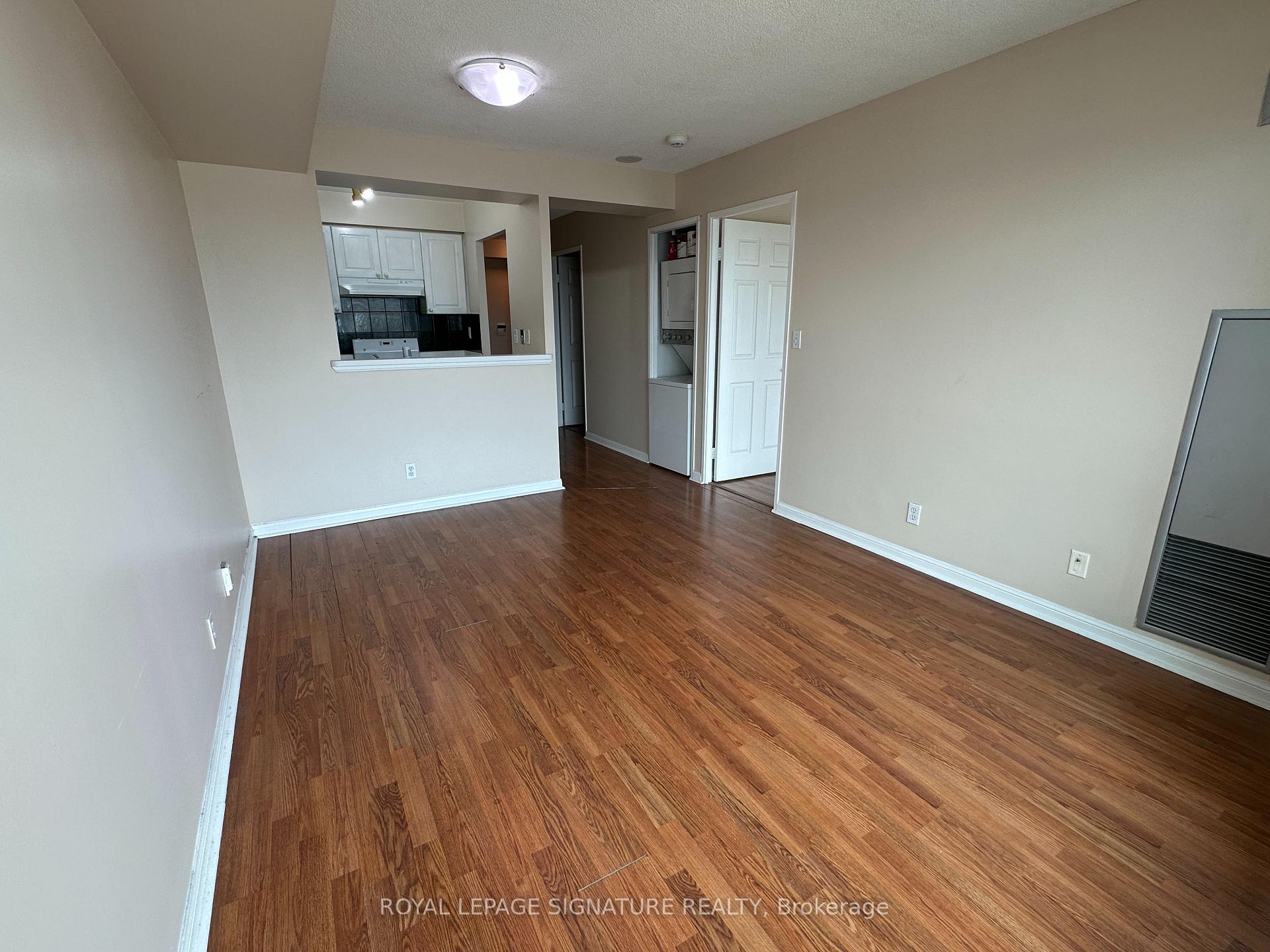 Photo 6 of Unit 1113, 18 Lee Centre Drive, Scarborough, Woburn — HOMEH