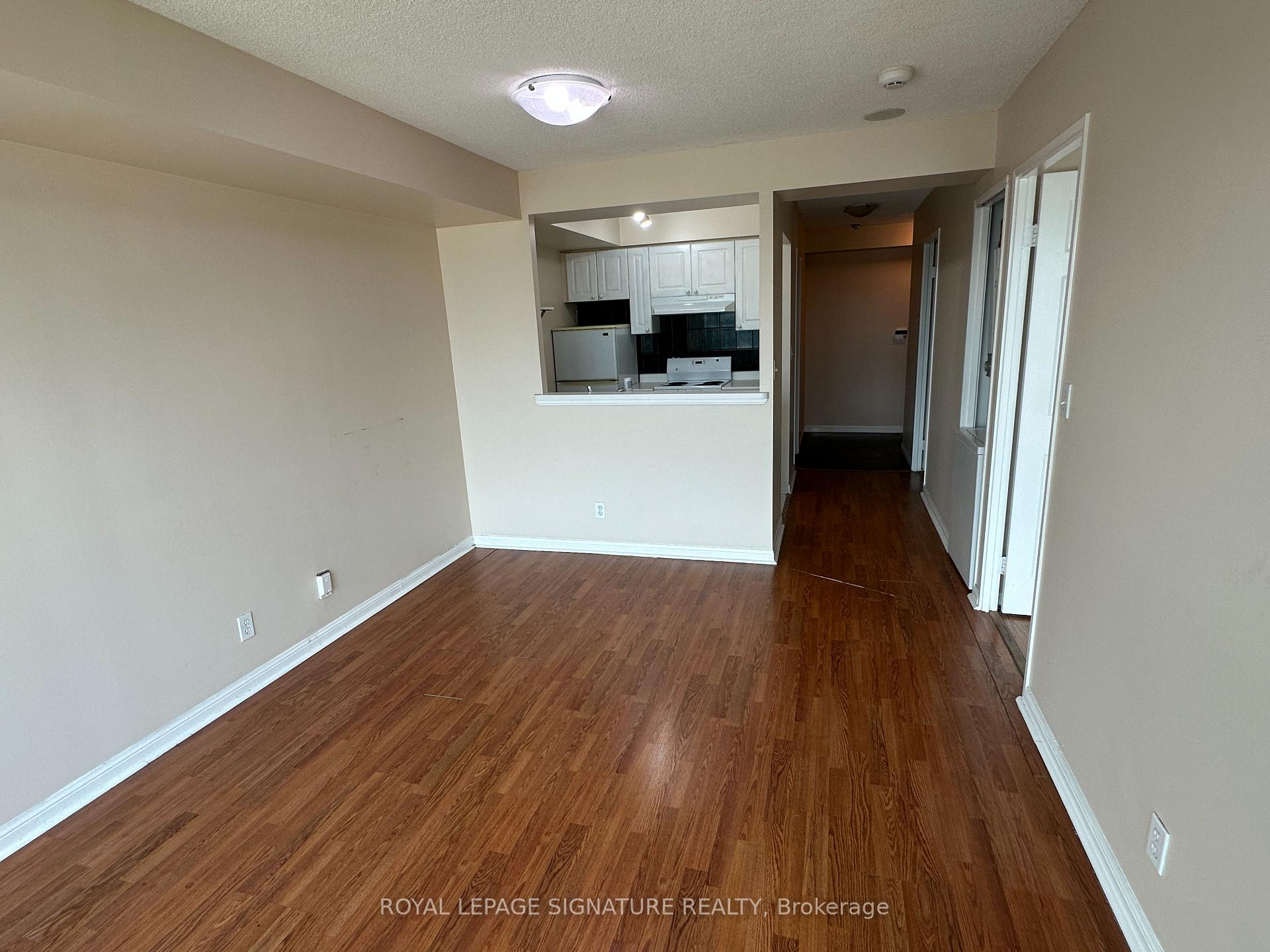 Photo 8 of Unit 1113, 18 Lee Centre Drive, Scarborough, Woburn — HOMEH